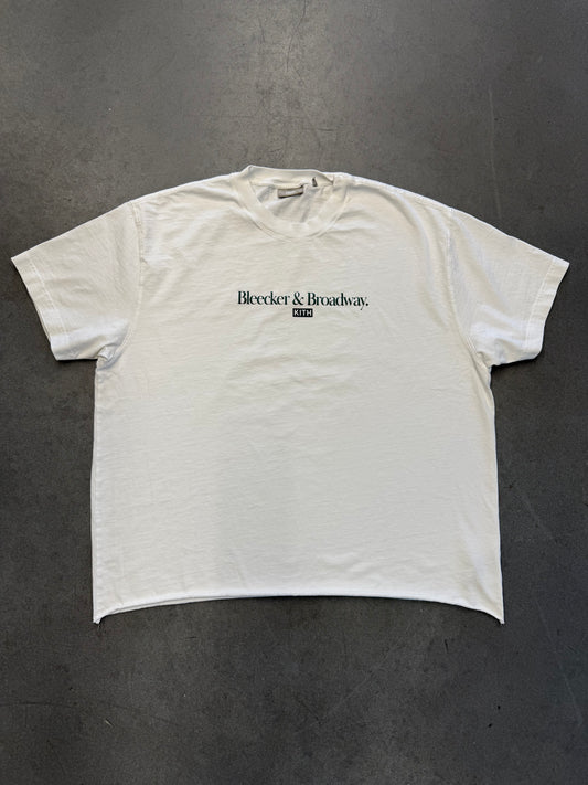 KITH BLEECKER &BROADWAY CHOPPED TEE (XL)