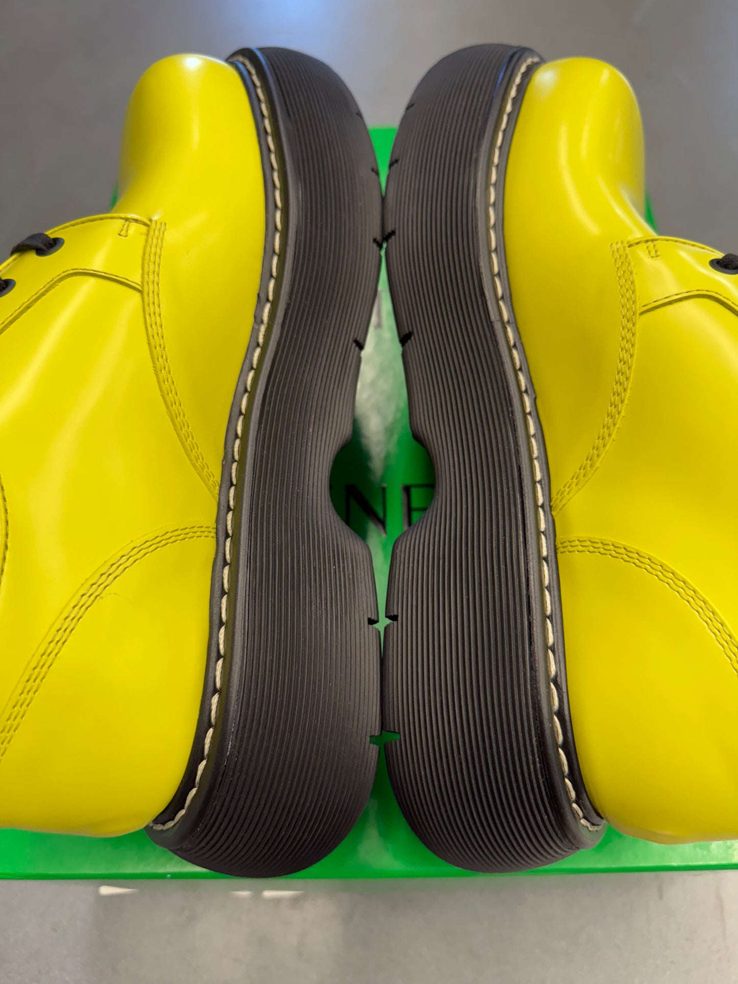 BOTTEGA VENETA SWELL LOAFER YELLOW