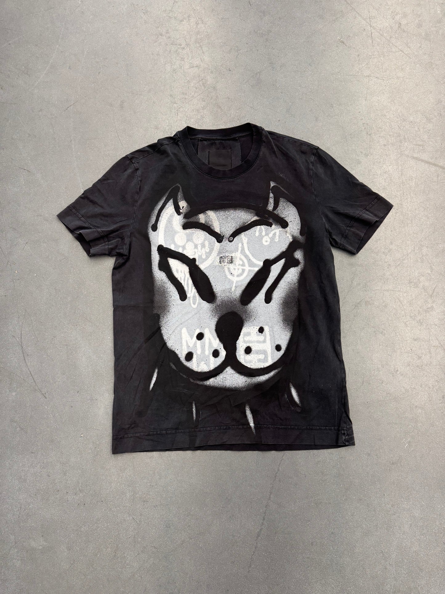 GIVENCHY CHITO DOG SPRAYPAINT TEE - BLACK