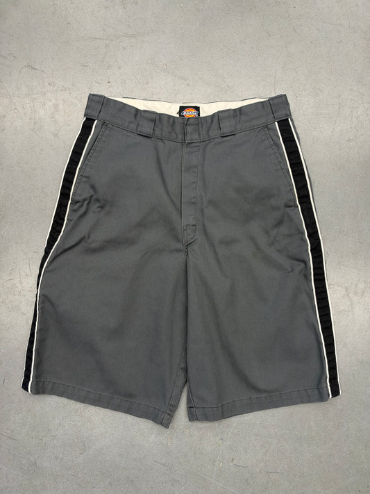 SS22 SUPREME DICKIES STRIPE 13" LOOSE FIT WORK SHORT - CHARCOAL