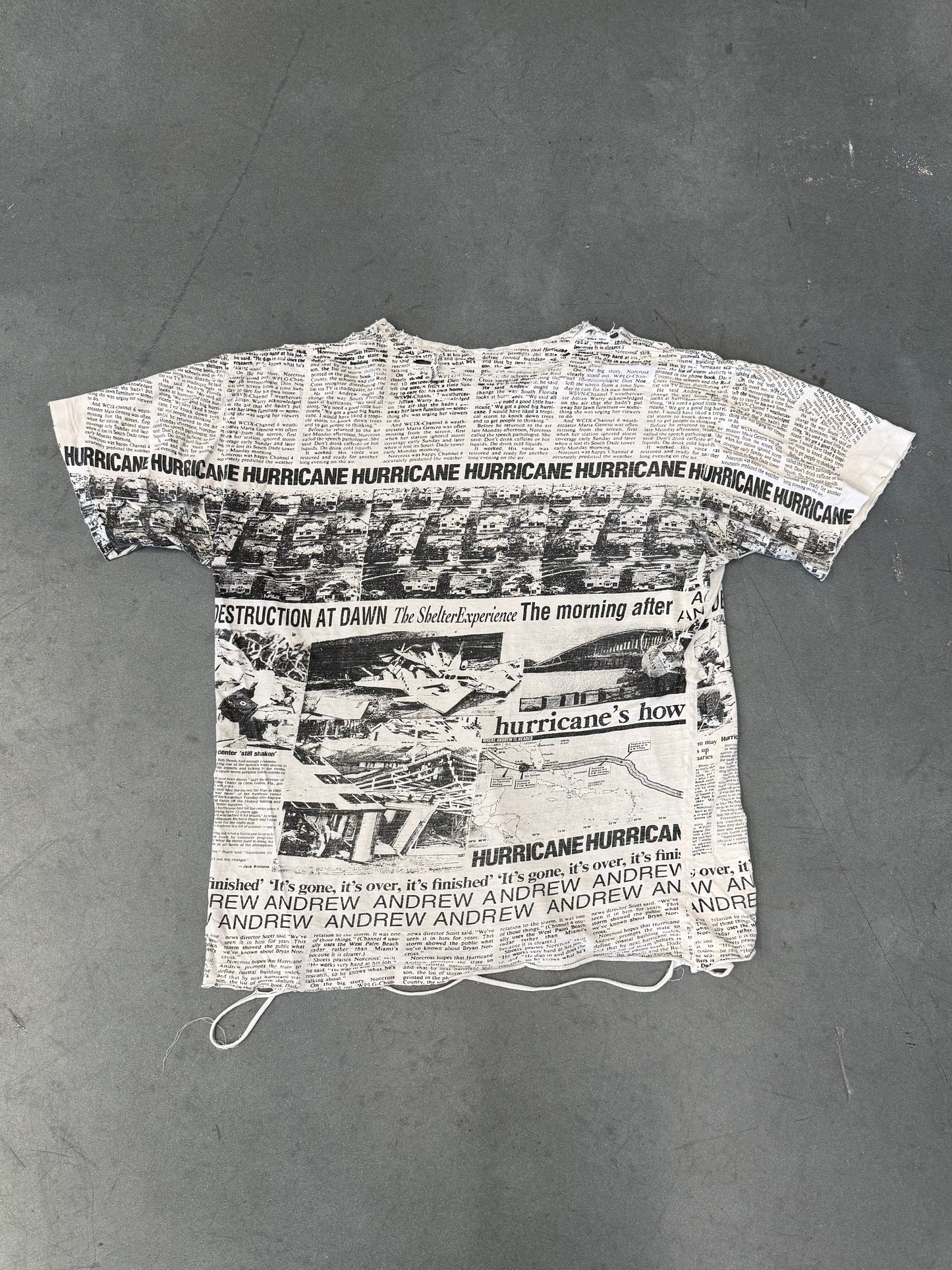 90S HURRICANE ANDREW SHREDDED NEWSPAPER TEE (FADED TAG)