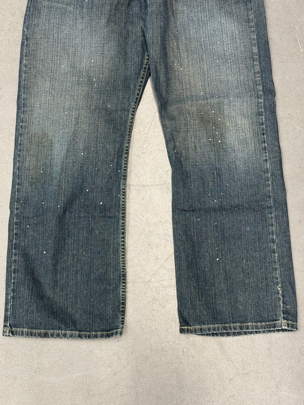 LEVIS SILVER TAB PAINT SPLATTER TRUE BOOT JEANS - 38/32
