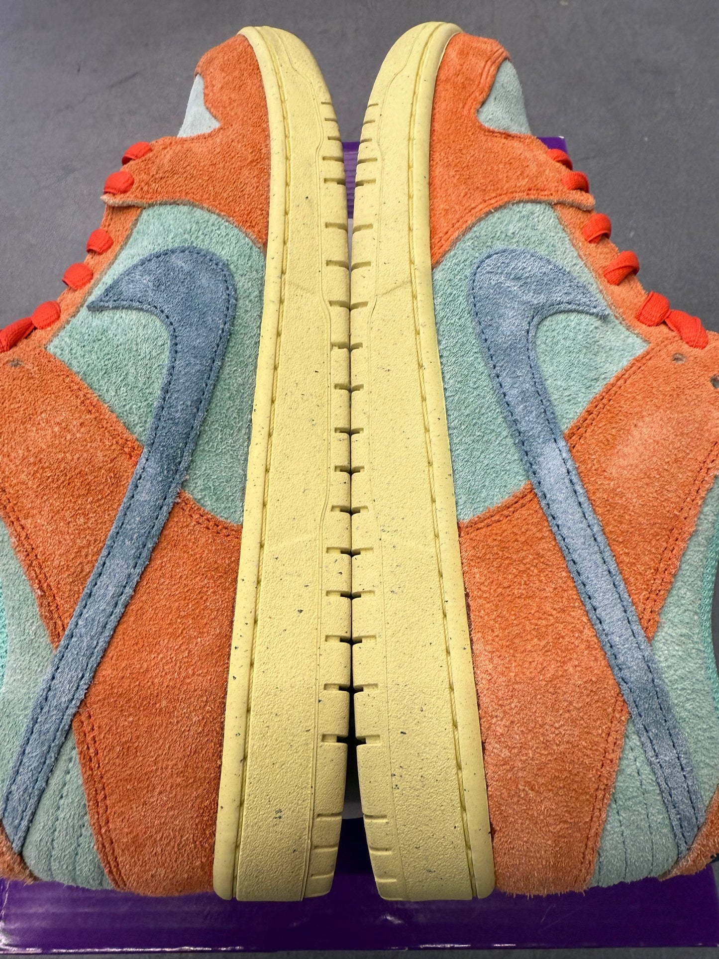 2023 SIZE 13 NIKE SB DUNK LOW ORANGE EMERALD RISE