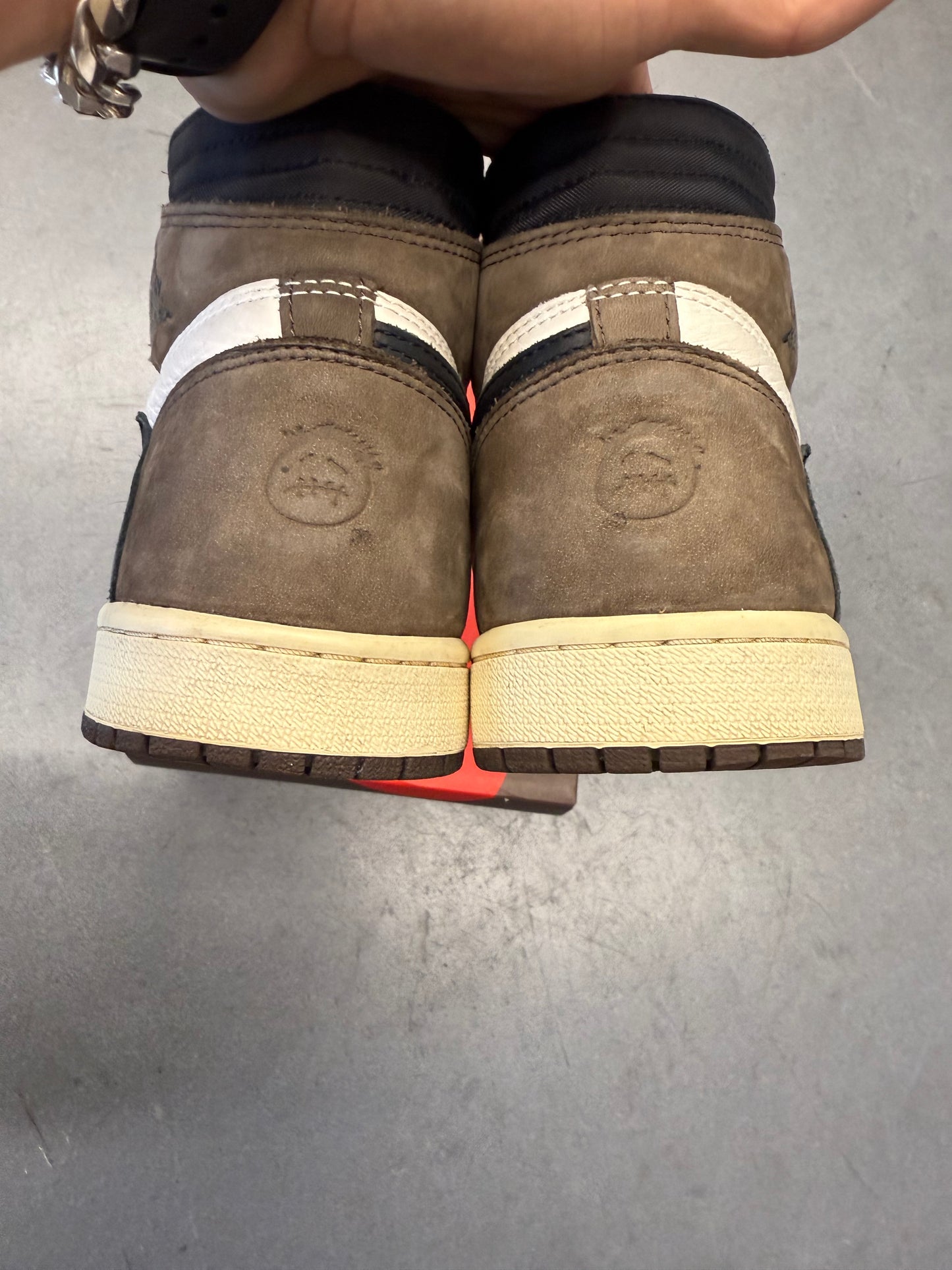 2019 SIZE 8 JORDAN 1 RETRO HIGH OG SP TRAVIS SCOTT MOCHA