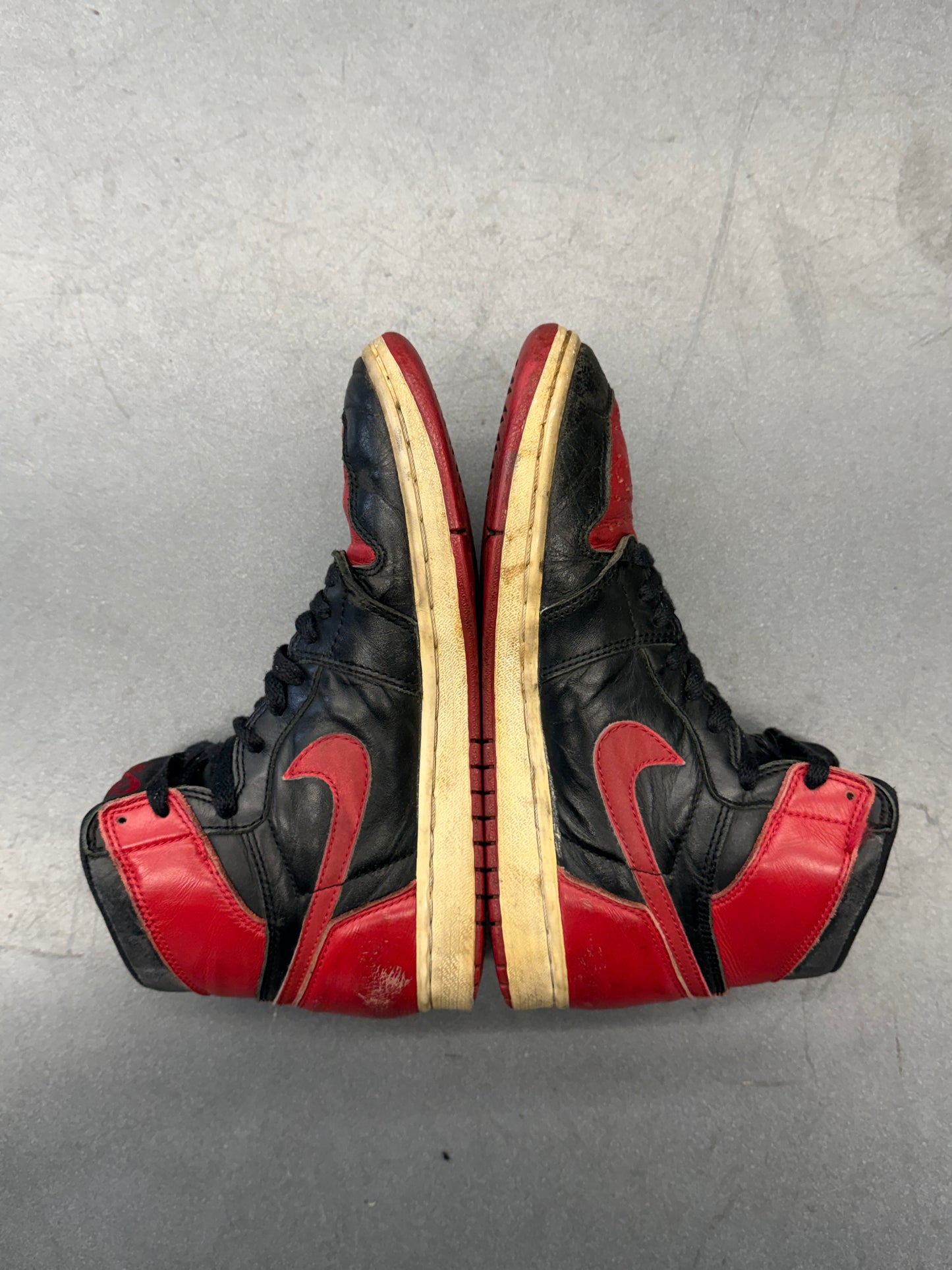 1994 AIR JORDAN 1 HIGH RETRO BRED (NO BOX)