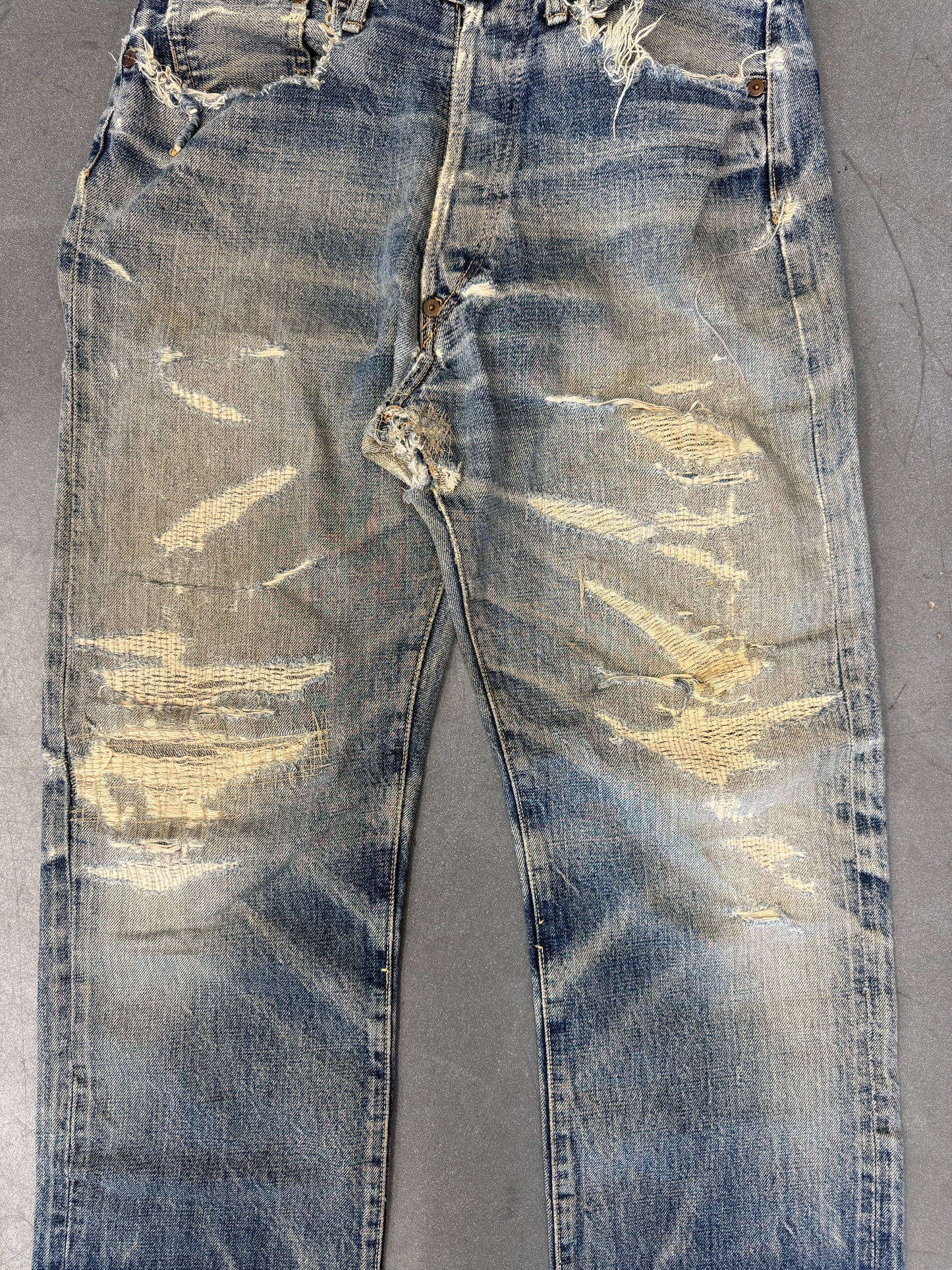 VINTAGE DENIME SELVEDGE DESTROYED STITCHED JEANS
