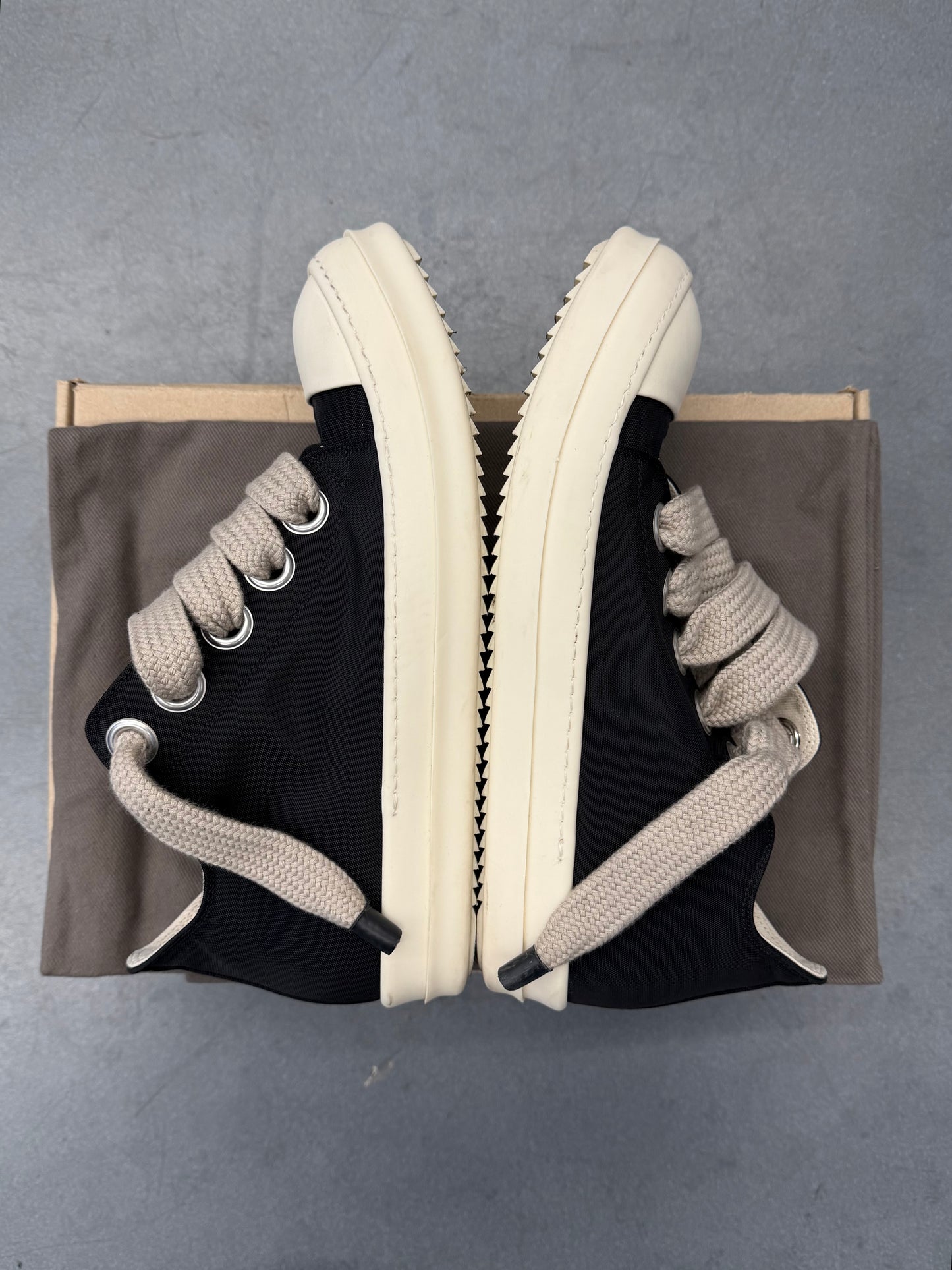 RICK OWENS DRKSHDW NYLON JUMBOLACE LOW SNEAKS (W/ BOX)