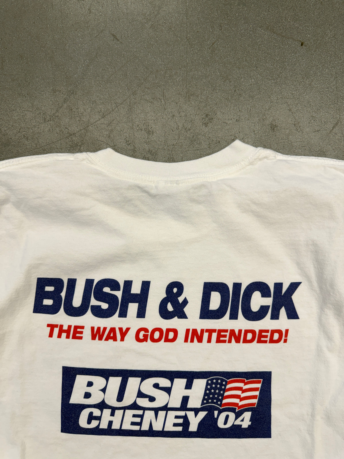 2004 BUSH CHENEY "BUSH & DICK" PROMO TEE (GILDAN TAG)