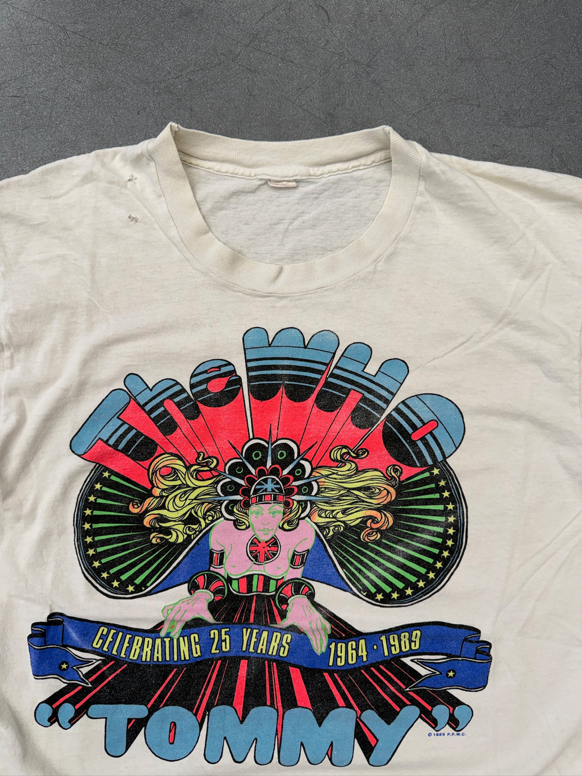 1989 THE WHO TOMMY CELEBRATING 25 YEARS TEE (FADED SCREEN STARS TAG)