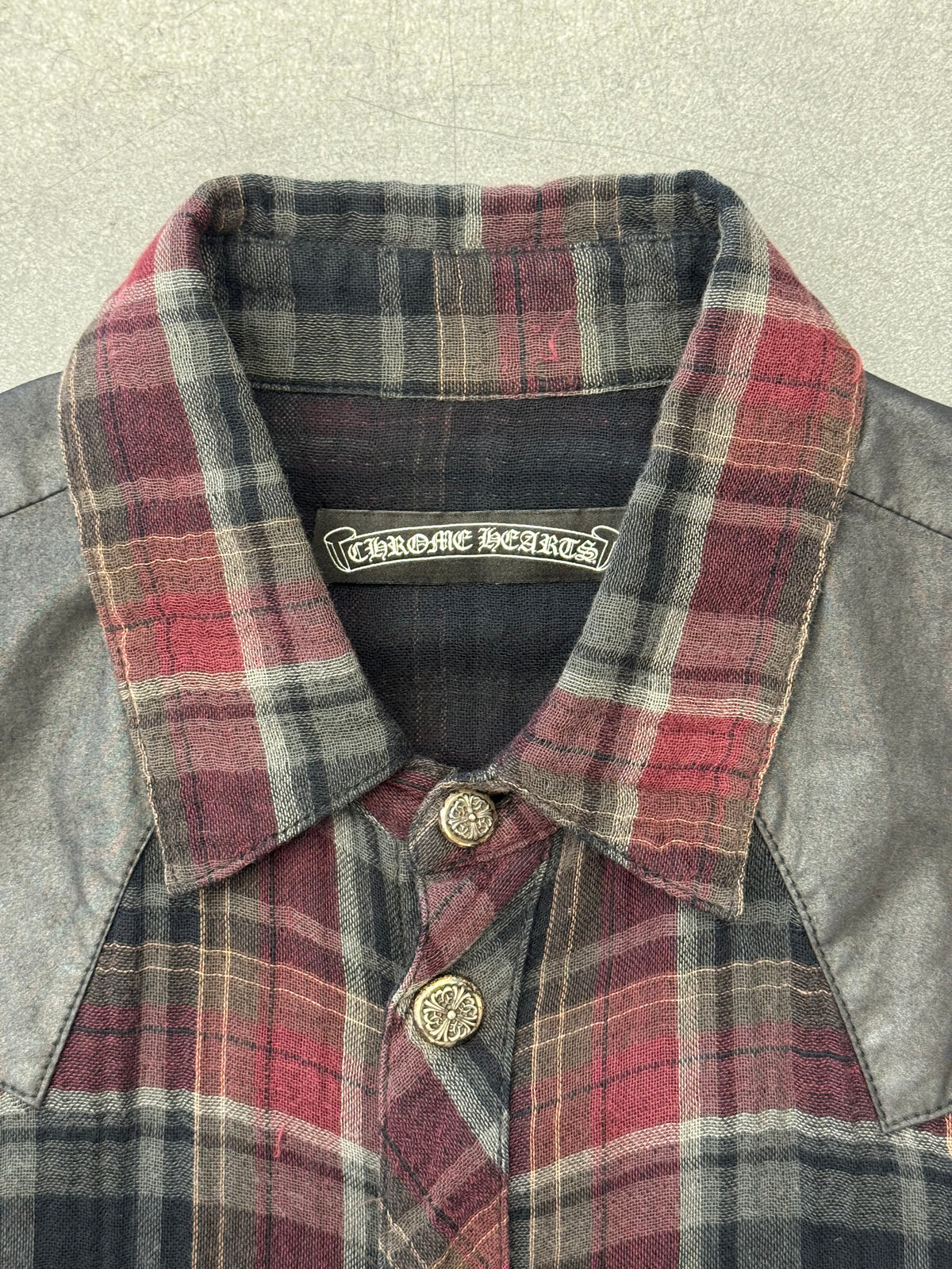 VINTAGE CHROME HEARTS CROSS PATCH/DAGGER ZIPPER FLANNEL BUTTON-UP LONG SLEEVE SHIRT