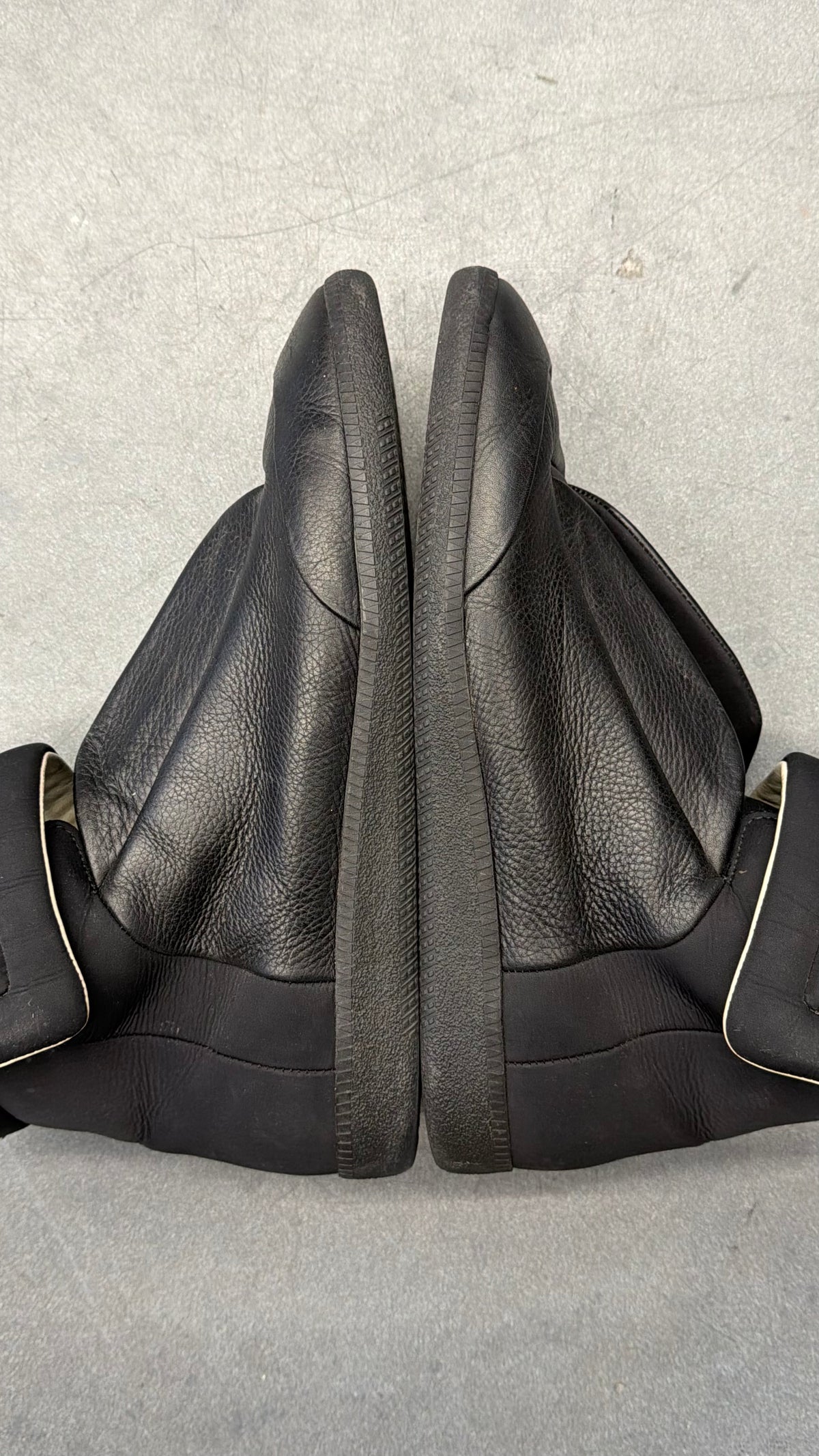 SS11 MAISON MARTIN MARGIELA LINE 22 FUTURE HIGH-TOP SNEAKERS - BLACK (43.5)