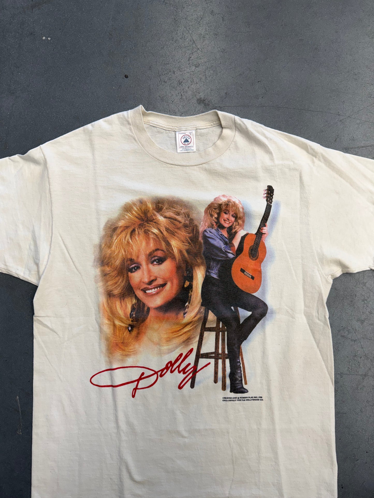 1998 DOLLY PARTON DOLLYWOOD SIGNATURE TEE (DELTA TAG)