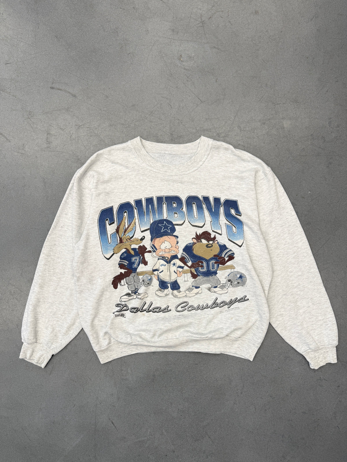 1994 DALLAS COWBOYS LOONEY TUNES CREWNECK (PULLED TAG)