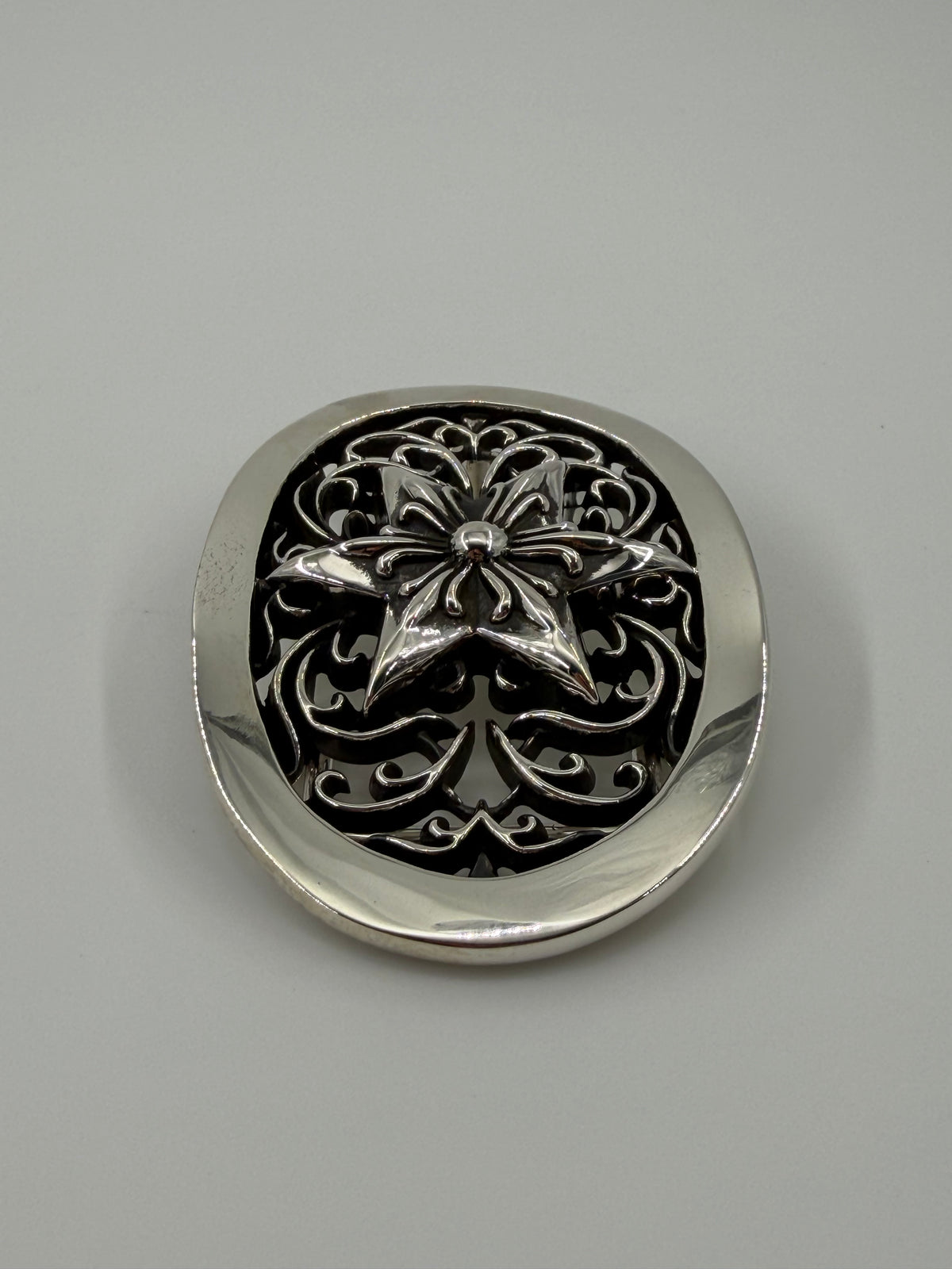 CHROME HEARTS 1.5" LARGE SILVER STAR BUCKLE