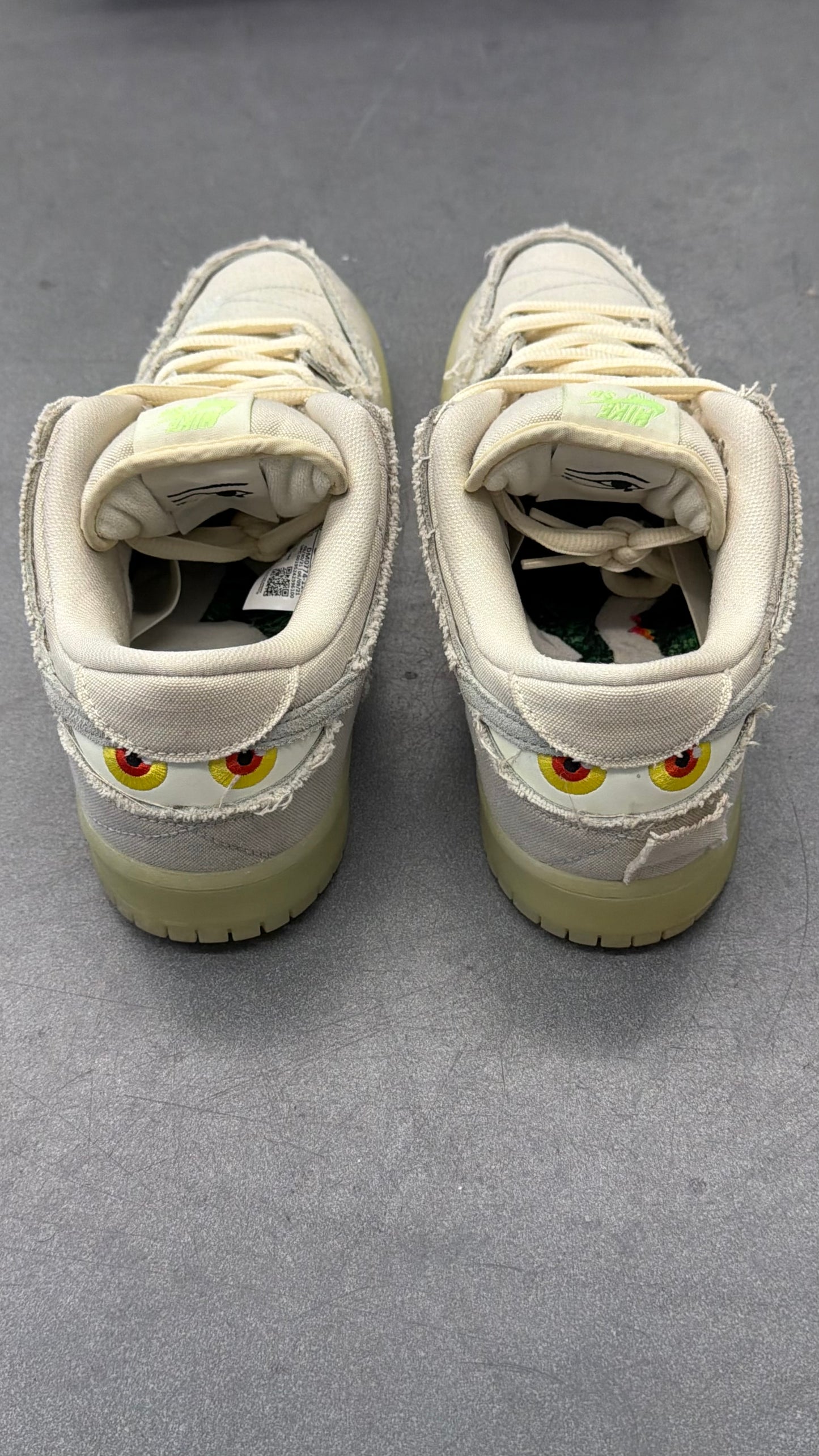 2021 NIKE SB DUNK LOW MUMMY