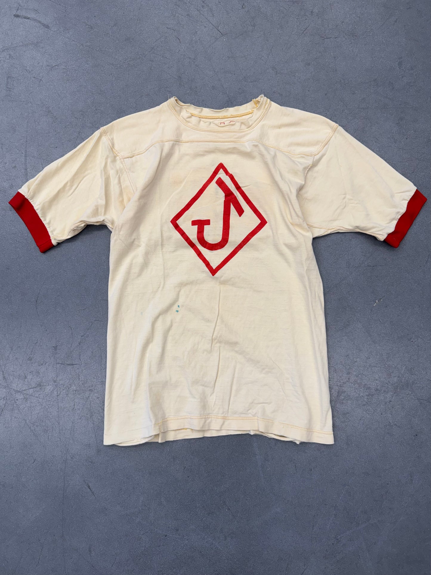 80S SUE #25 FOOTBALL DIAMOND J TOP - CREAM/RED