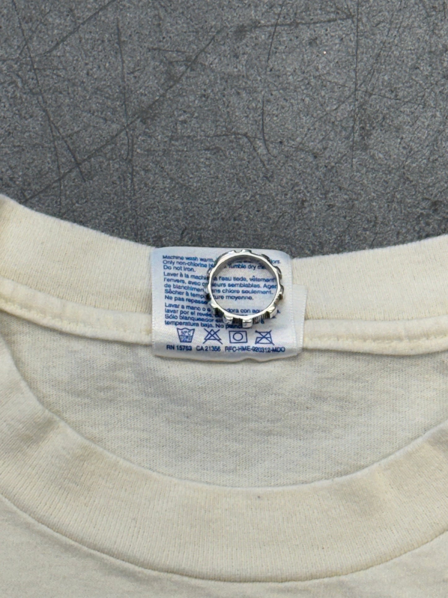 1996 GLORIA ESTEFAN EVOLUTION TOUR TEE (HANES TAG)