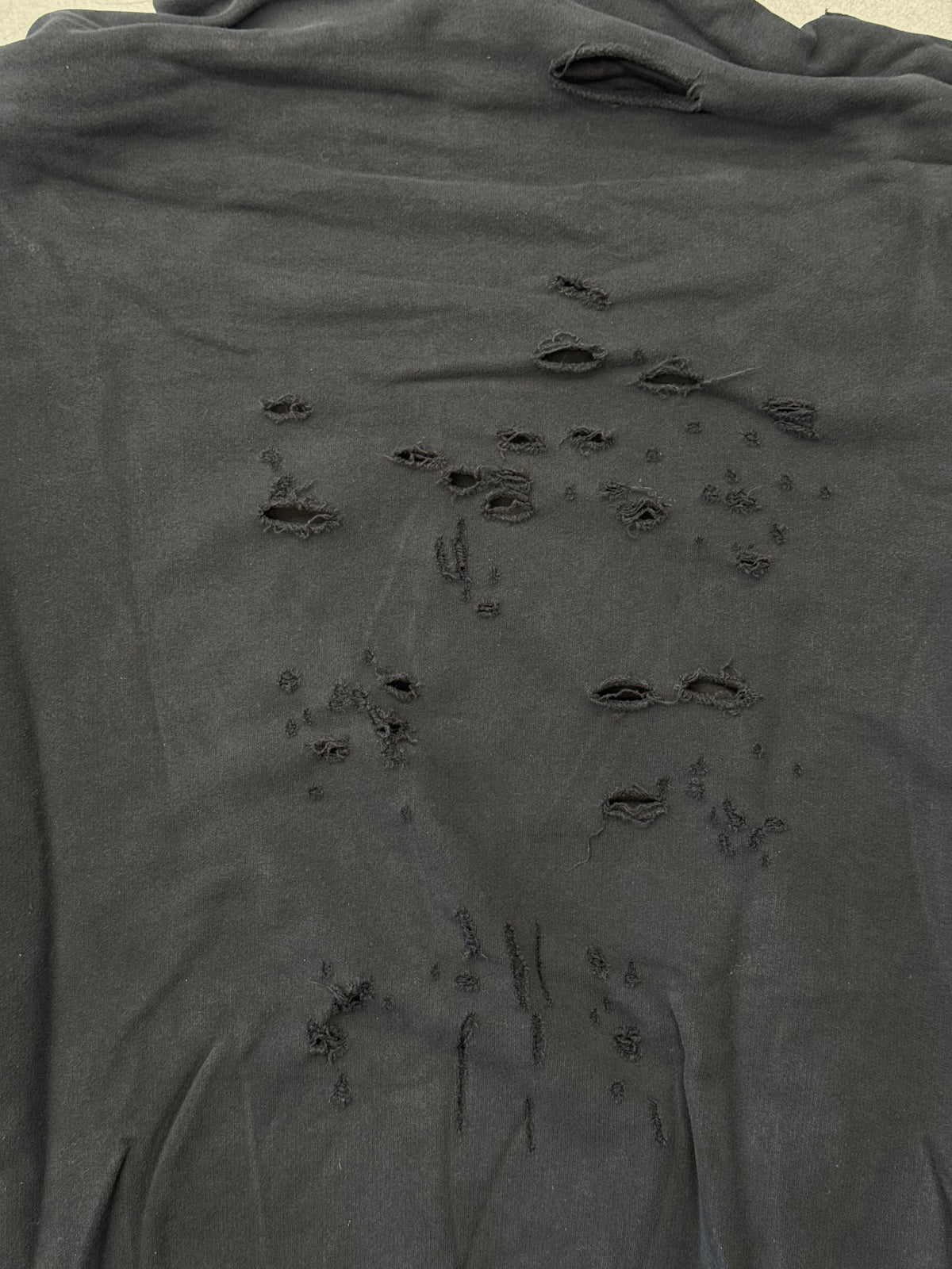 FW22 BALENCIAGA CAPS DESTROYED OVERSIZE FIT HOODIE