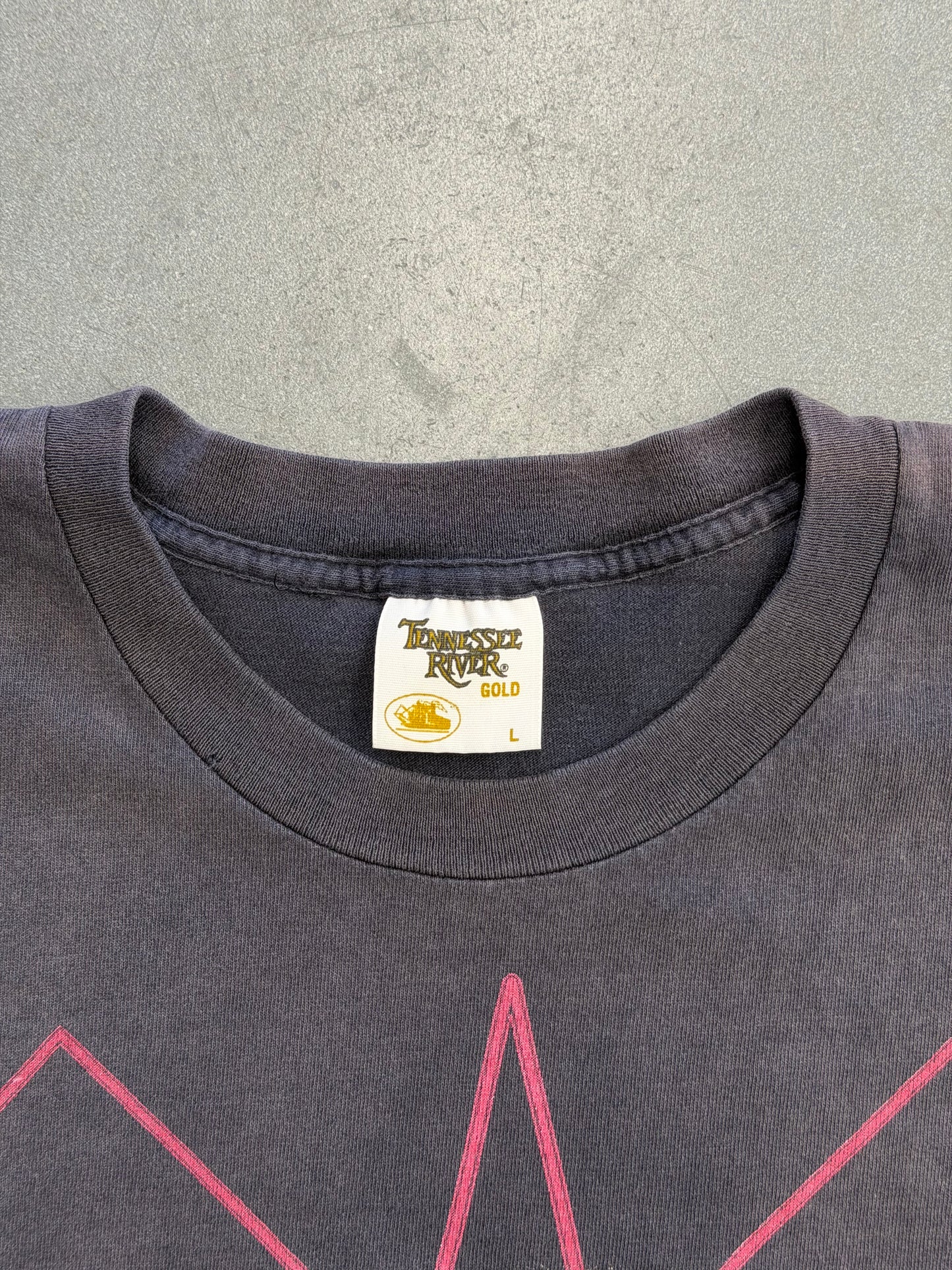 1996 WWF ULTIMATE WARRIOR TEE (TENNESSEE RIVER TAG)