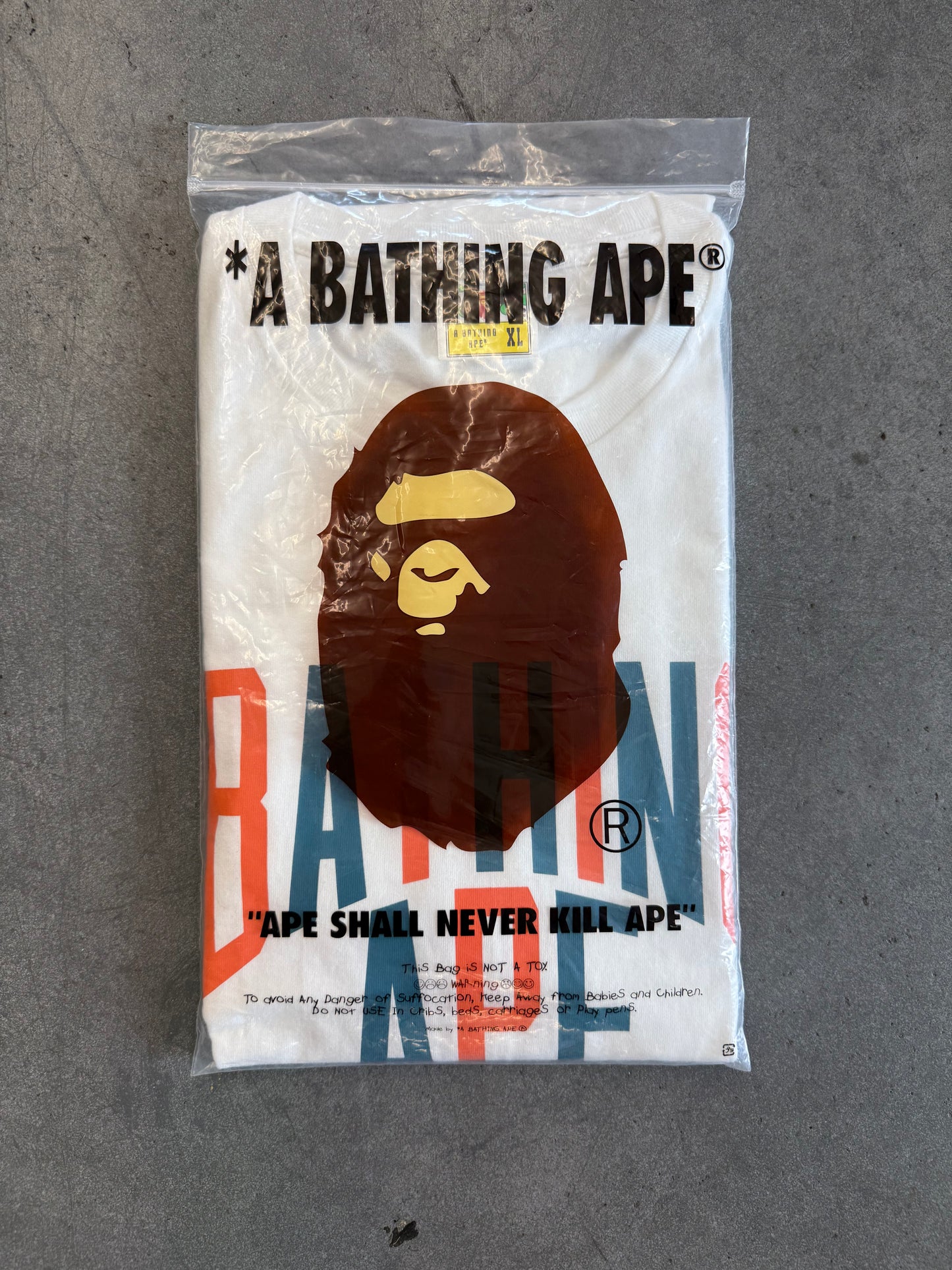 SS23 A BATHING APE BAPE COLORS NYC LOGO TEE - WHITE (XL) (NEW IN BAG)