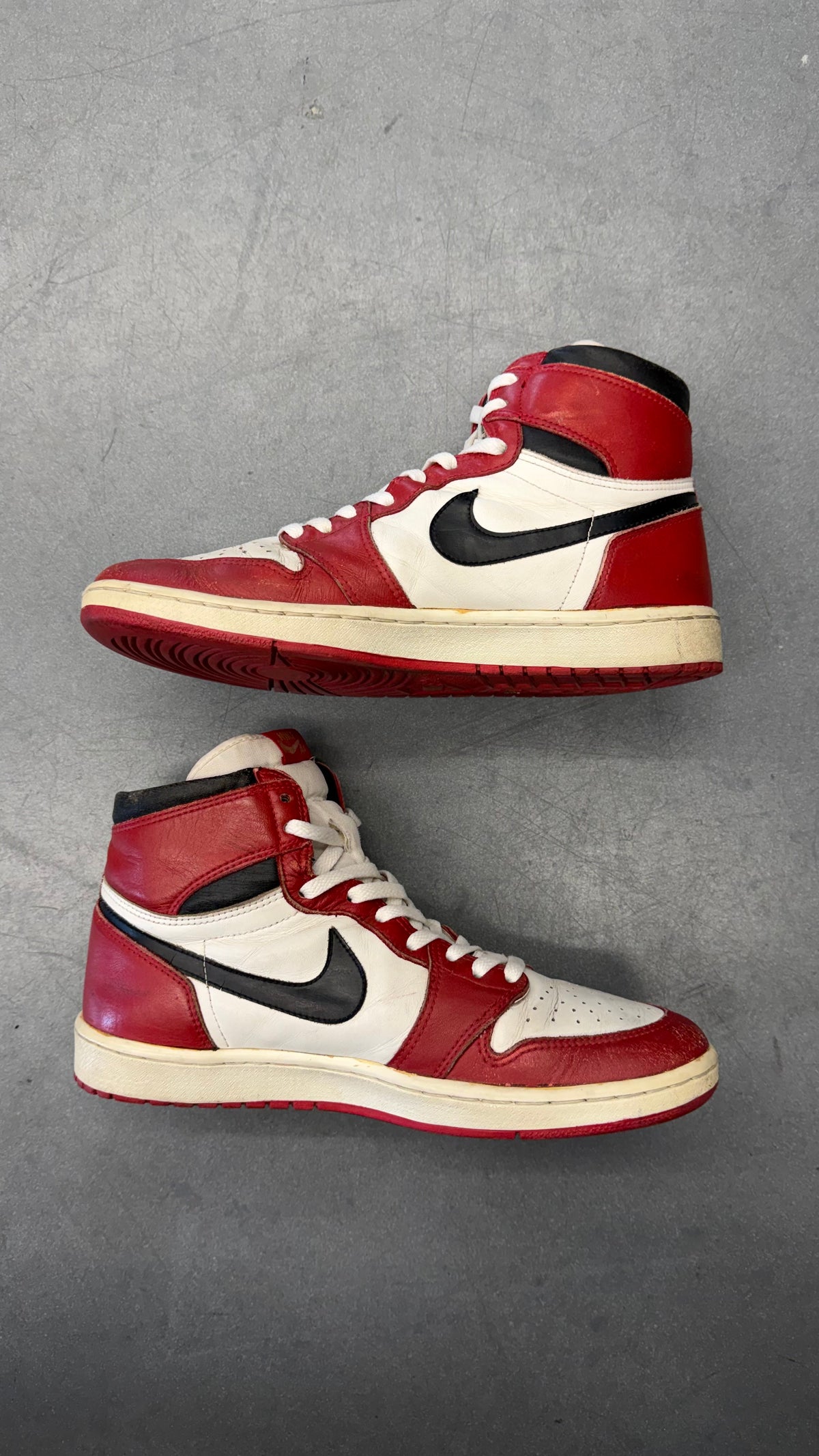1985 AIR JORDAN 1 HIGH - CHICAGO (E)