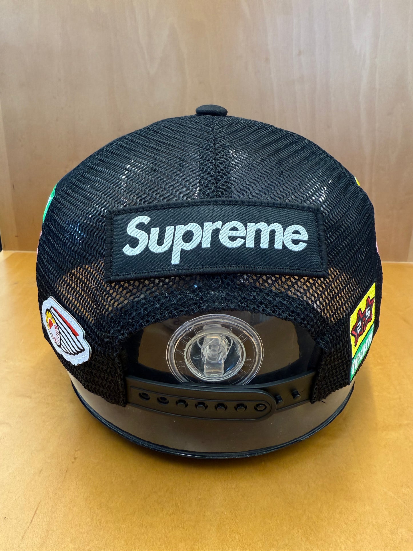SS25 SUPREME SPONGEBOB JEFF HAMILTON MESH BACK TRUCKER HAT BLACK/PINK