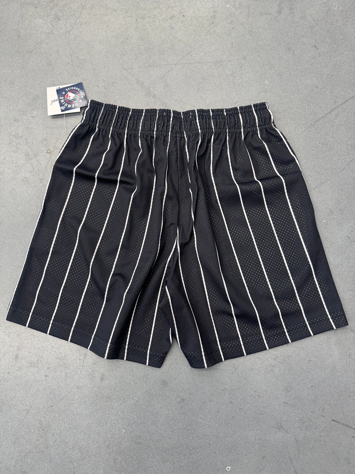 FW23 ERIC EMANUEL EE BASIC SHORT - CHICAGO WHITE SOX