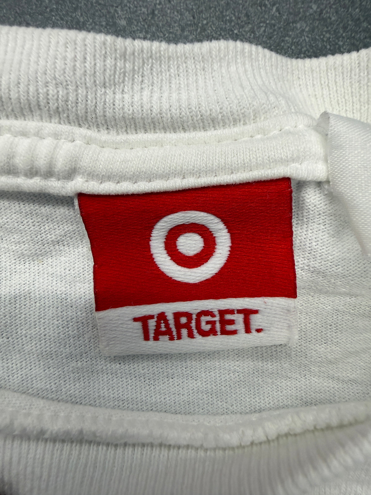 2001 INDEPENDENCE DAY TARGET BOX LOGO AMERICAN FLAG TEE (TARGET TAG)