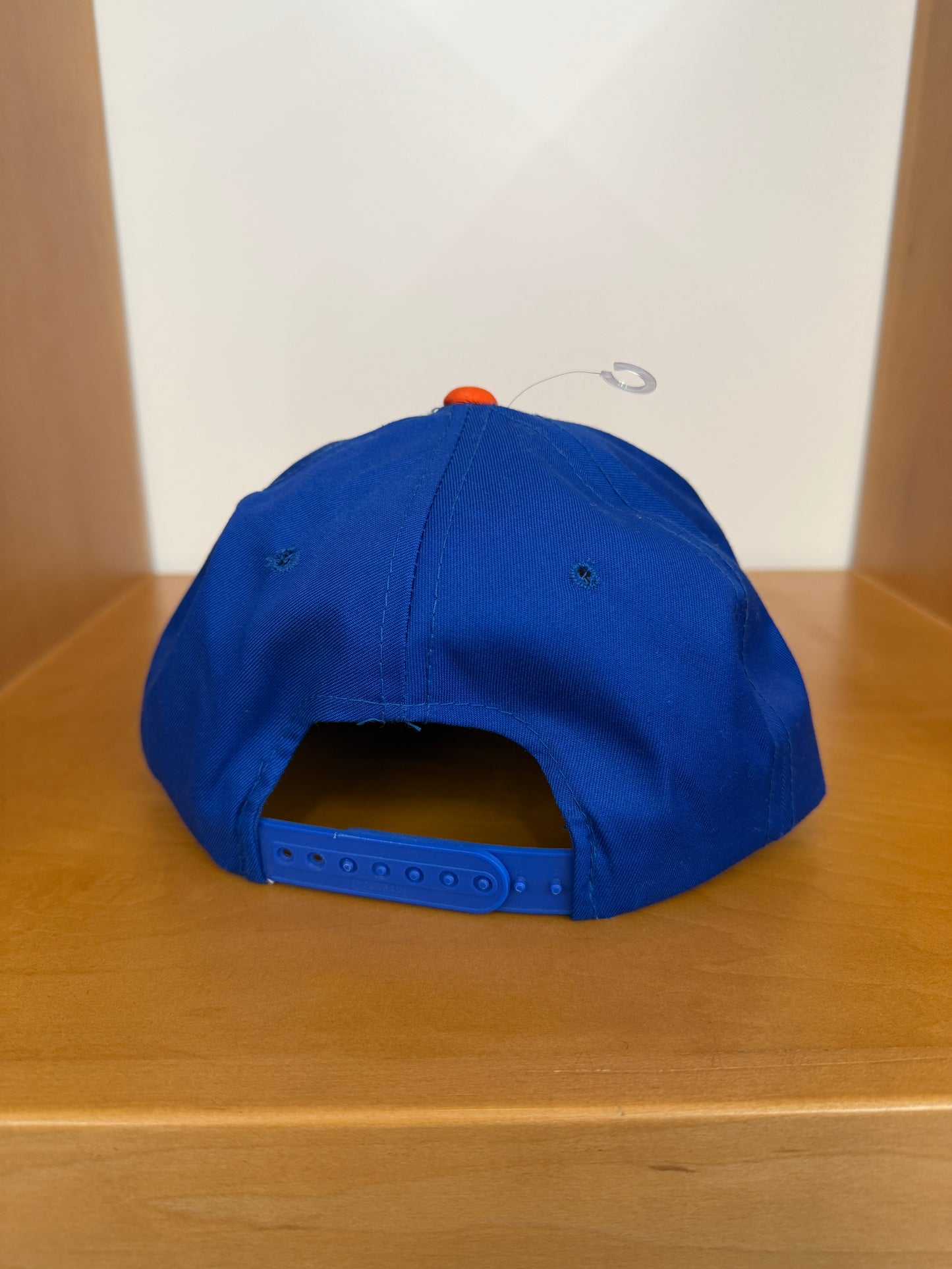 90'S FLORIDA GATORS SCRIPT SPORTS SPECIALTIES SNAPBACK HAT