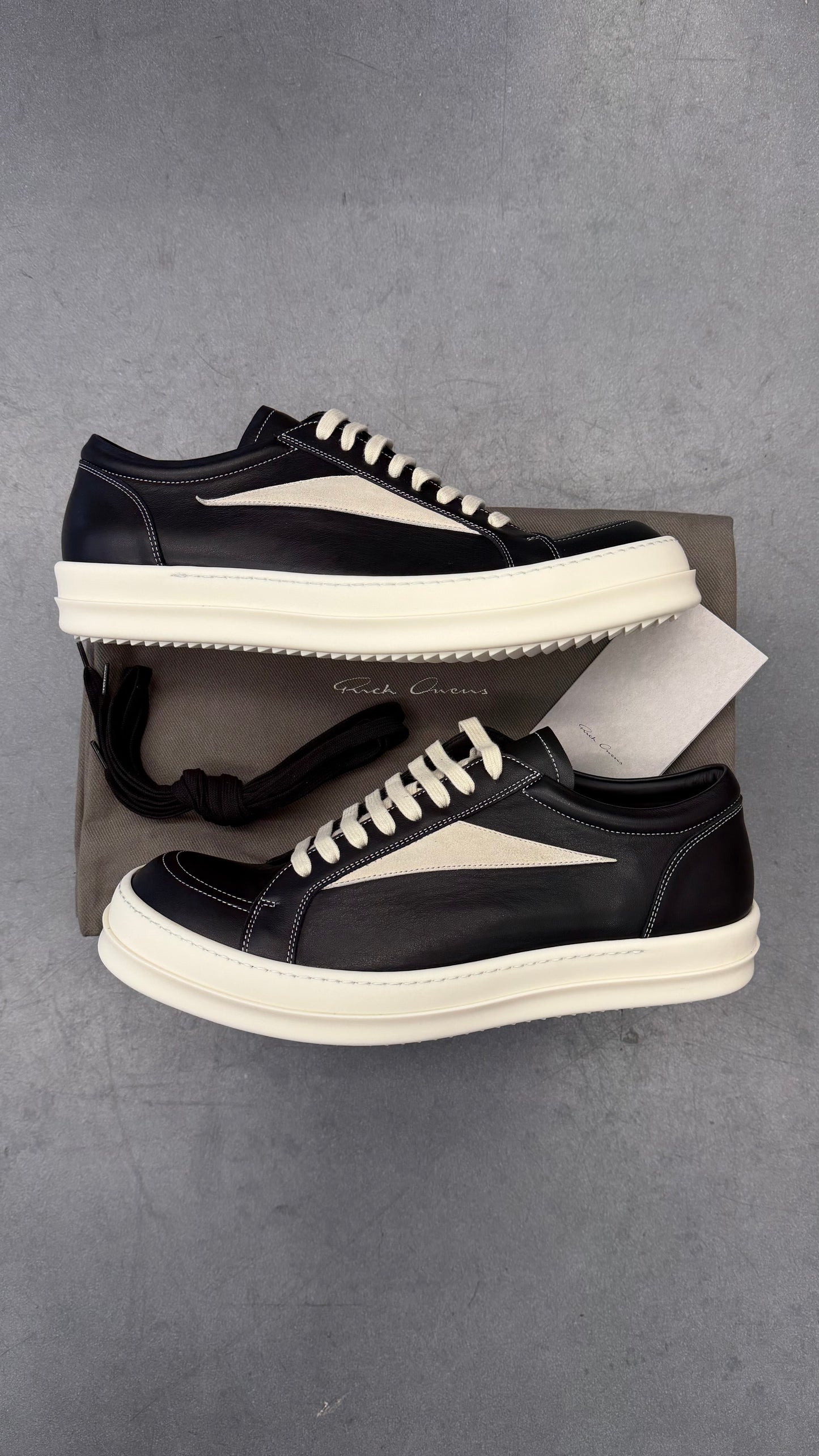 RICK OWENS VINTAGE SNEAKS - BLACK/MILK/MILK
