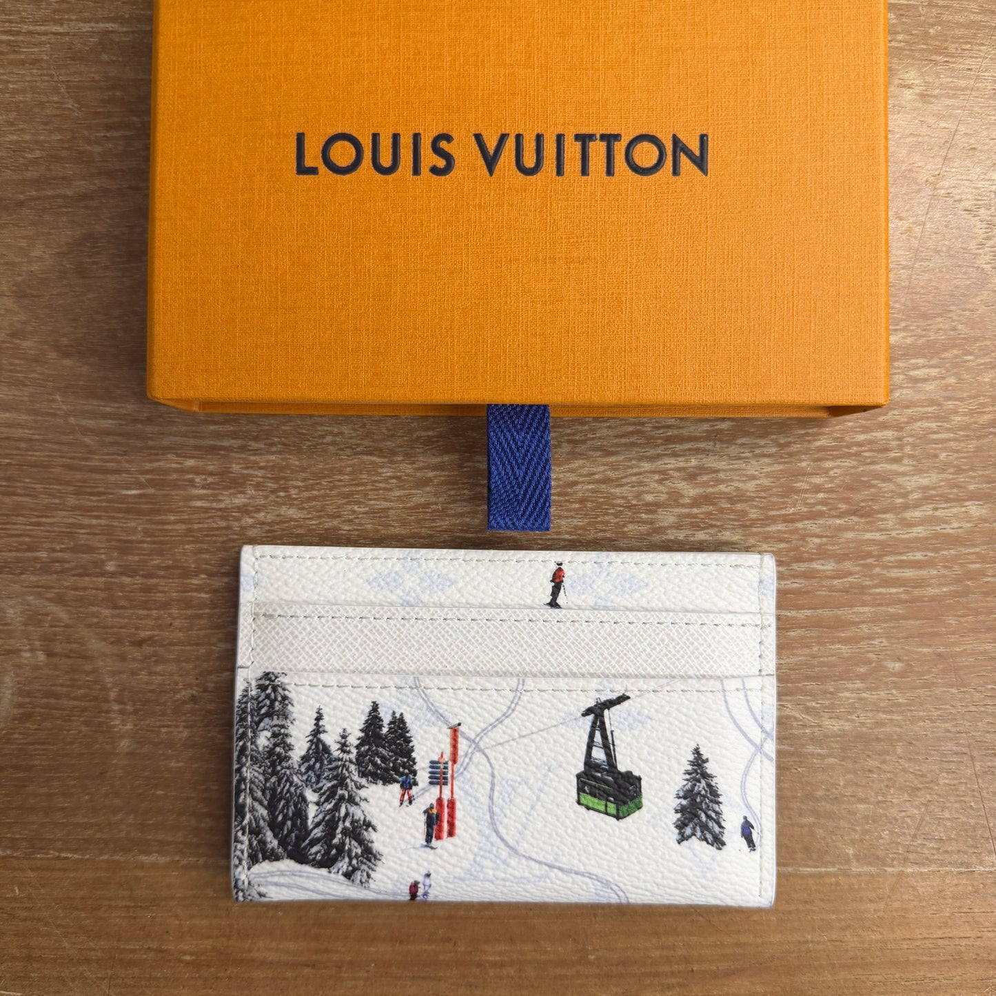 LOUIS VUITTON SKI DOUBLE CARD CASE (INCLUDES DUSTBAG & BOX)