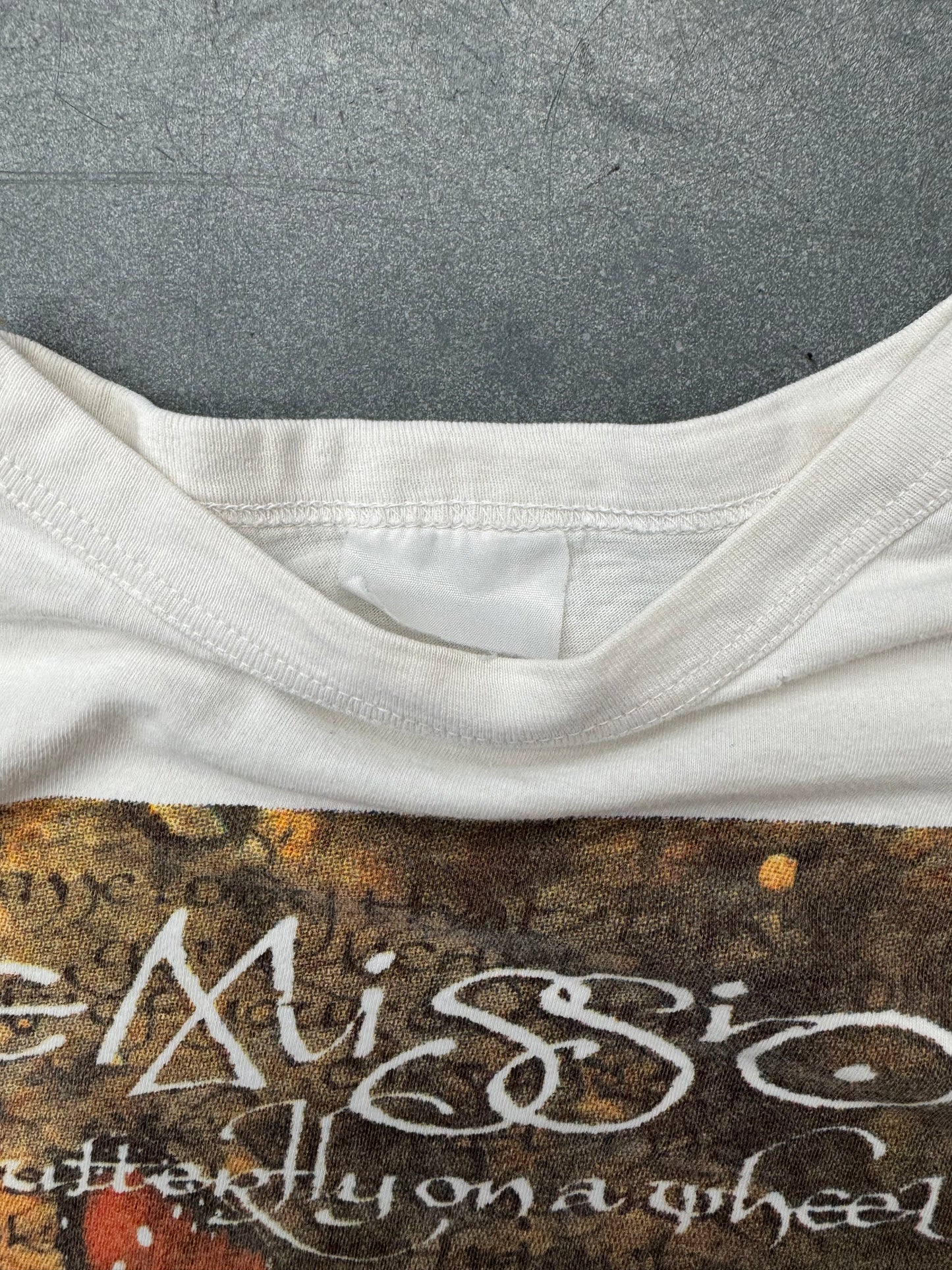 90'S THE MISSION BUTTERFLY ON A WHEEL TEE (FADED TAG)