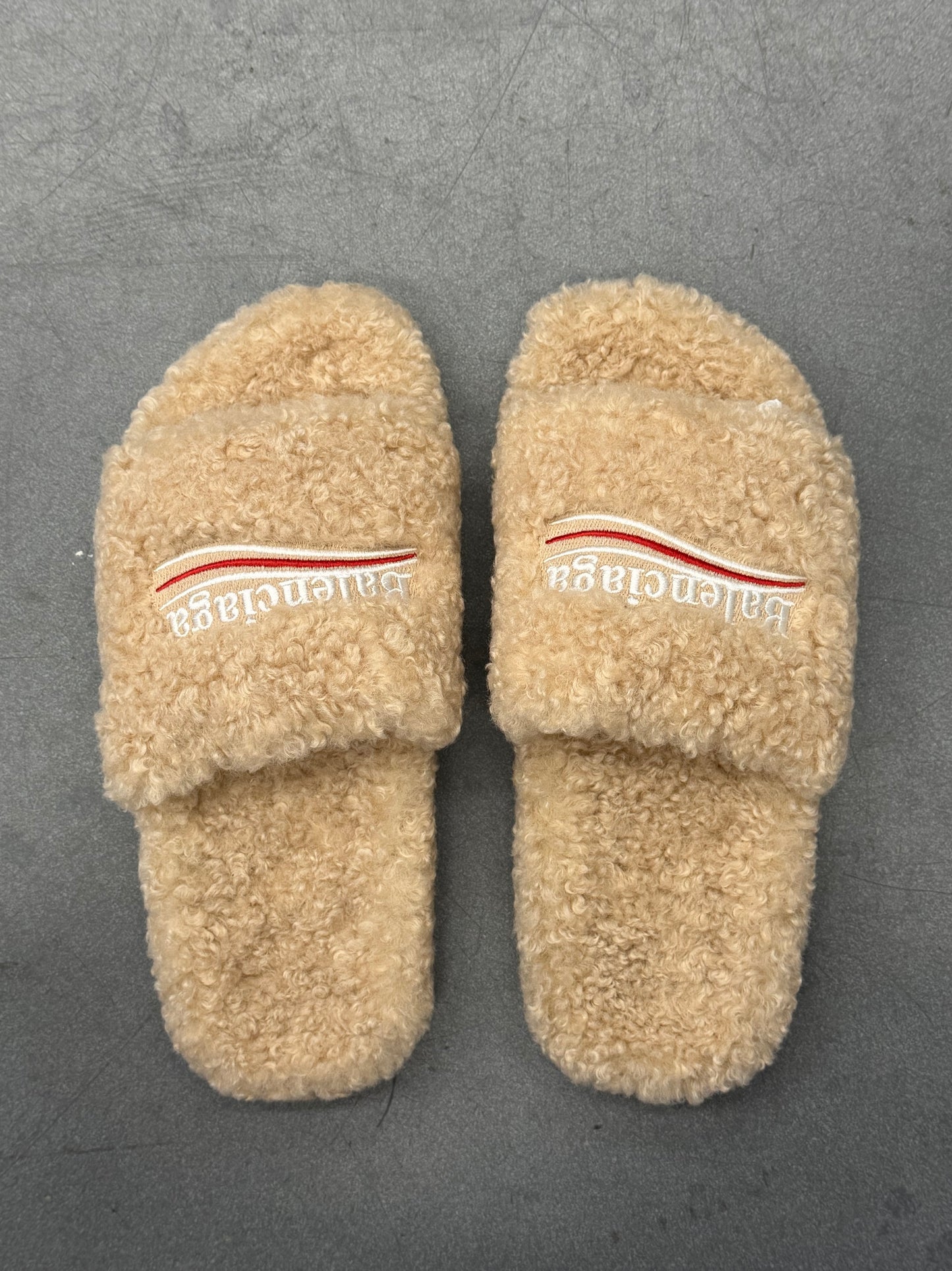 BALENCIAGA FLUFFY SLIDE SANDALS - BEIGE/WHITE/RED (W/BOX)