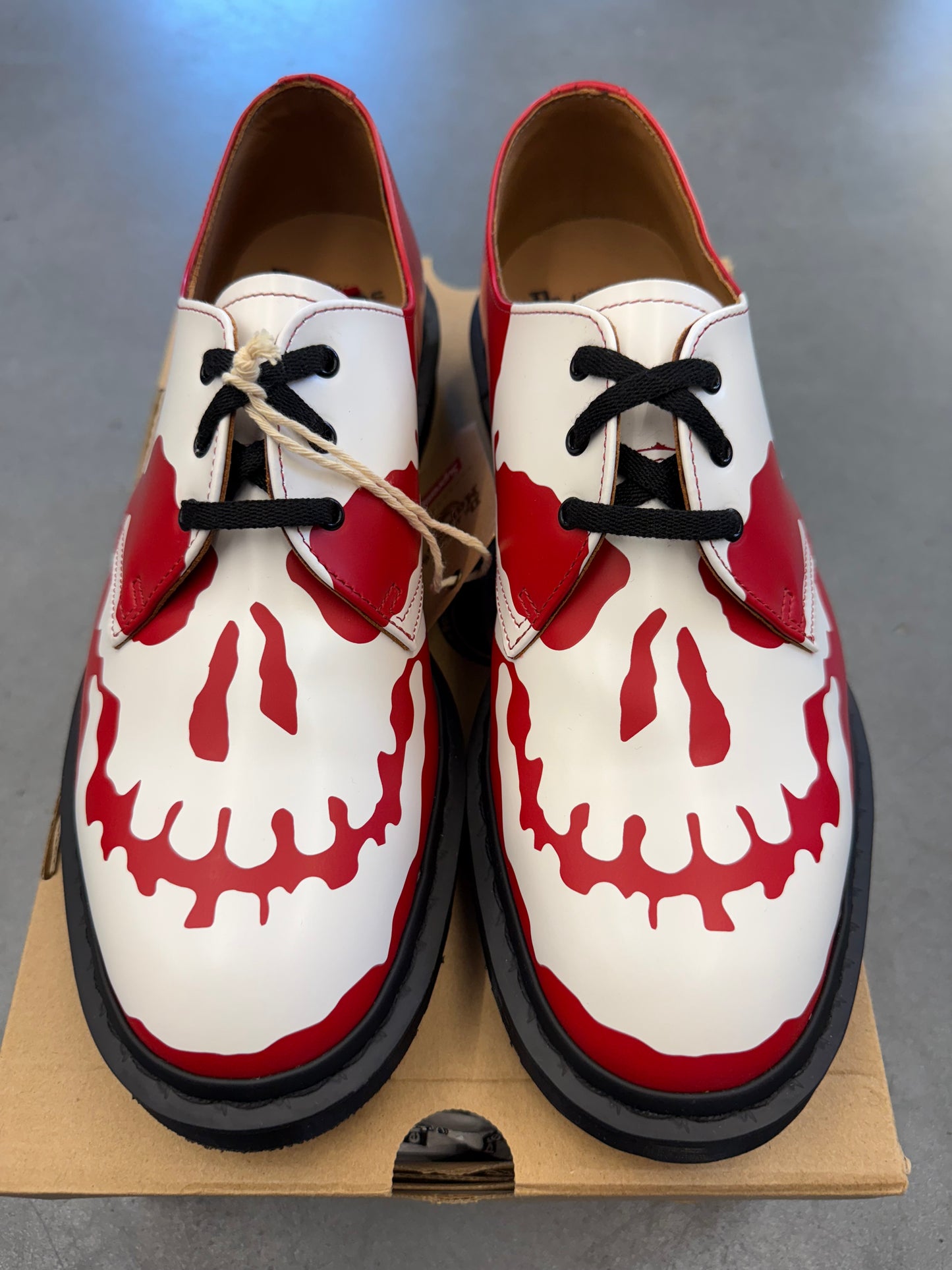 FW25 SUPREME DR. MARTENS 1461 3-EYE SHOE - RED