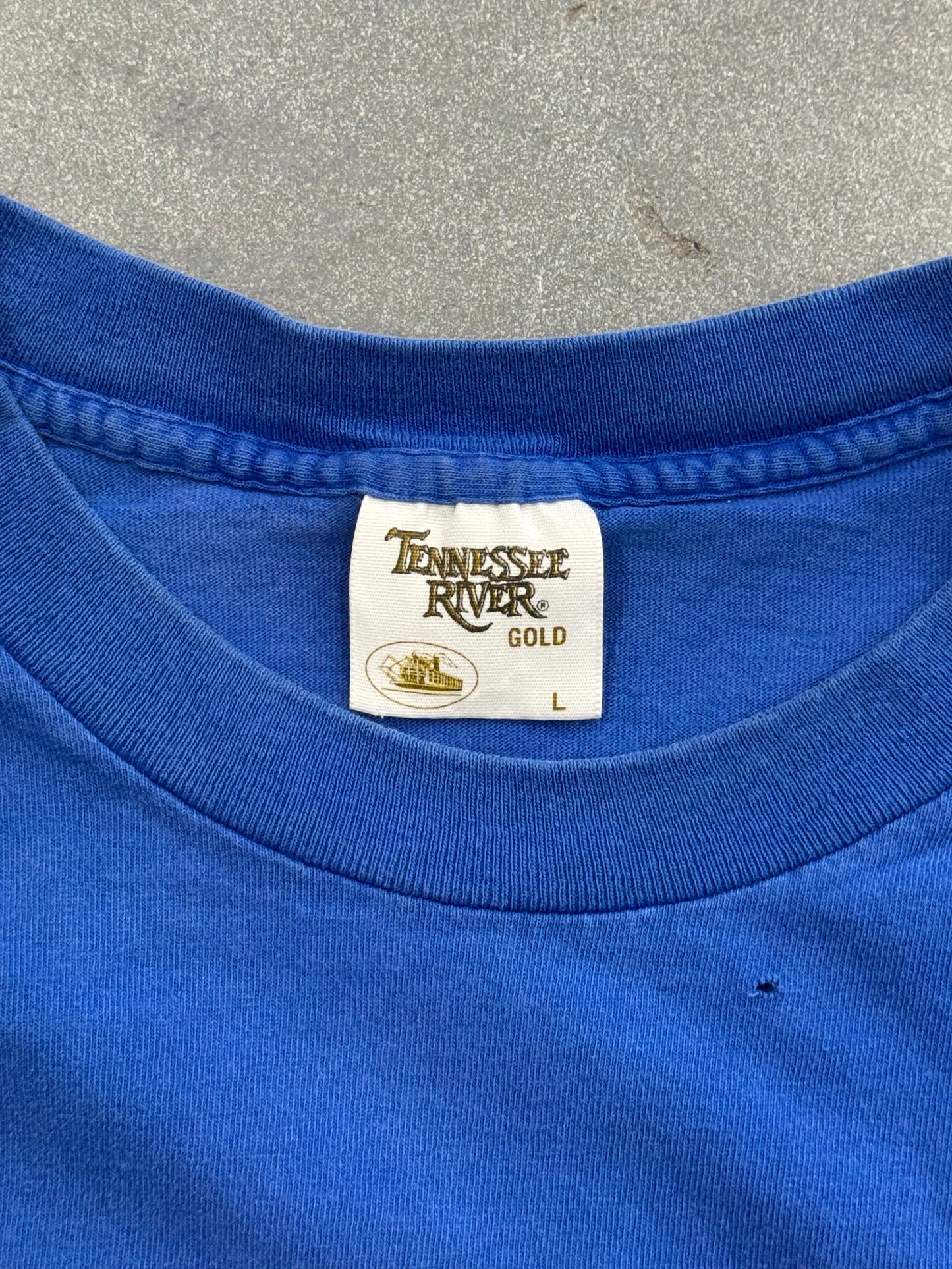1997 FLORIDA GATORS NATIONAL CHAMPIONS CUT-OFF TEE (TENNESSEE RIVER TAG)