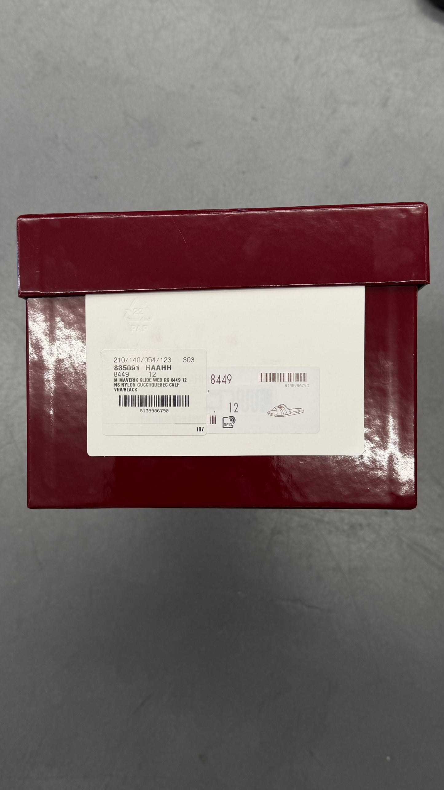 GUCCI INTERLOCKING G SANDALS
