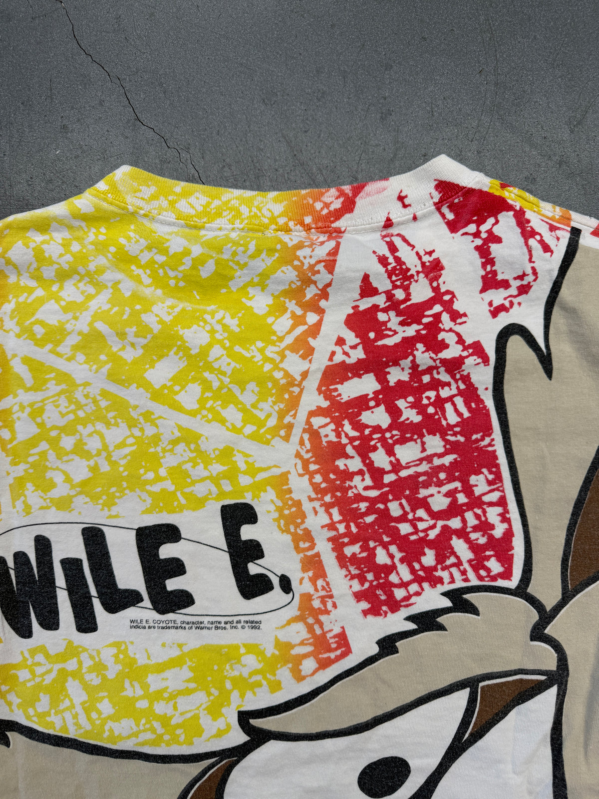 1992 WILE E. COYOTE BIG FACE AOP LOONEY TUNES TEE (SUN TAG)