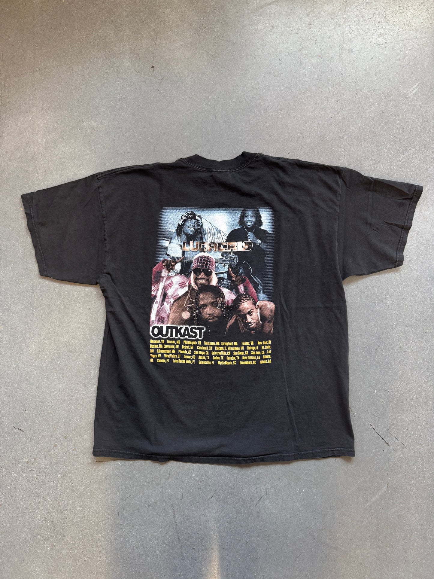 Y2K OUTKAST U.S. TOUR BOOTLEG RAP TEE (GILDAN TAG)