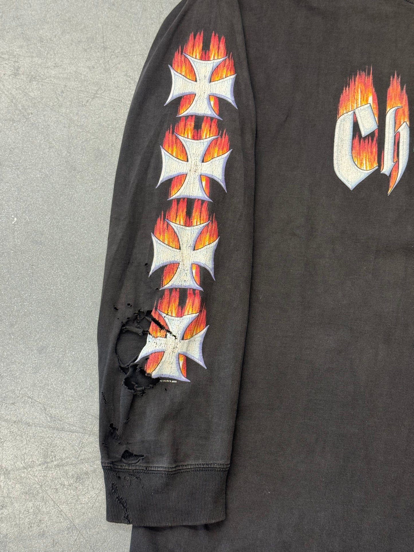 2003 CHOPPERS IRON CROSS FLAME LONGSLEEVE BOSTON, MA DISTRESSED TEE (LIGHTNING CLOTHING TAG)