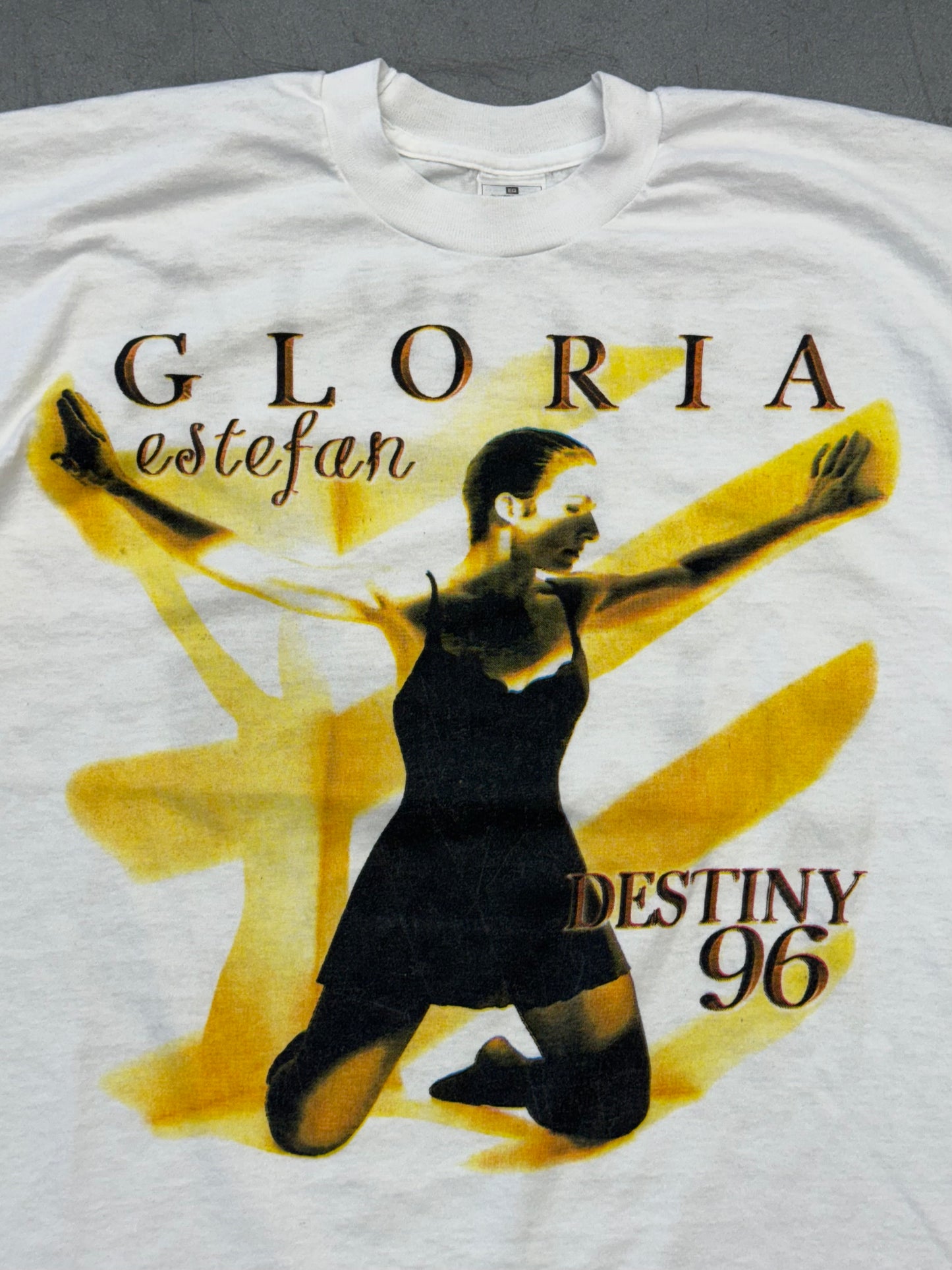 1996 BOOTLEG GLORIA ESTEFAN DESTINY TOUR TEE (CUT FOTL TAG)