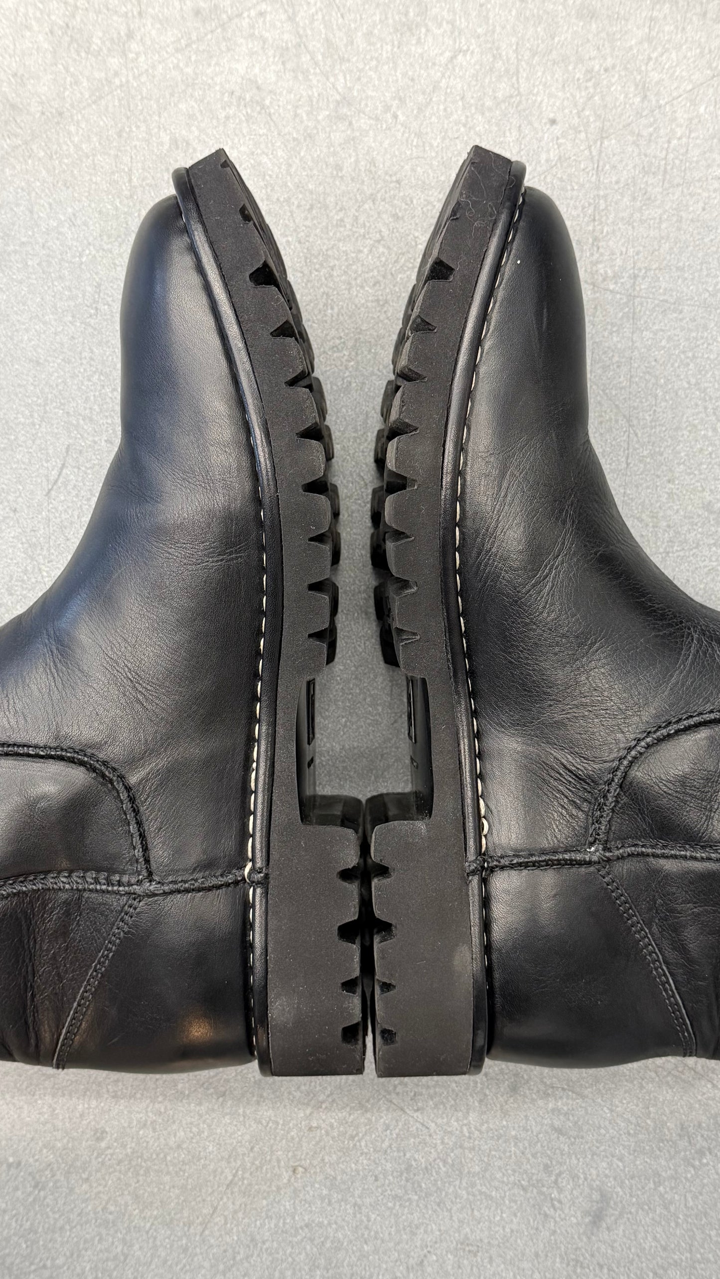 2010 SIZE 40 CHANEL BLACK LEATHER MOTO BOOTS (PRE-OWNED WITH BOX)