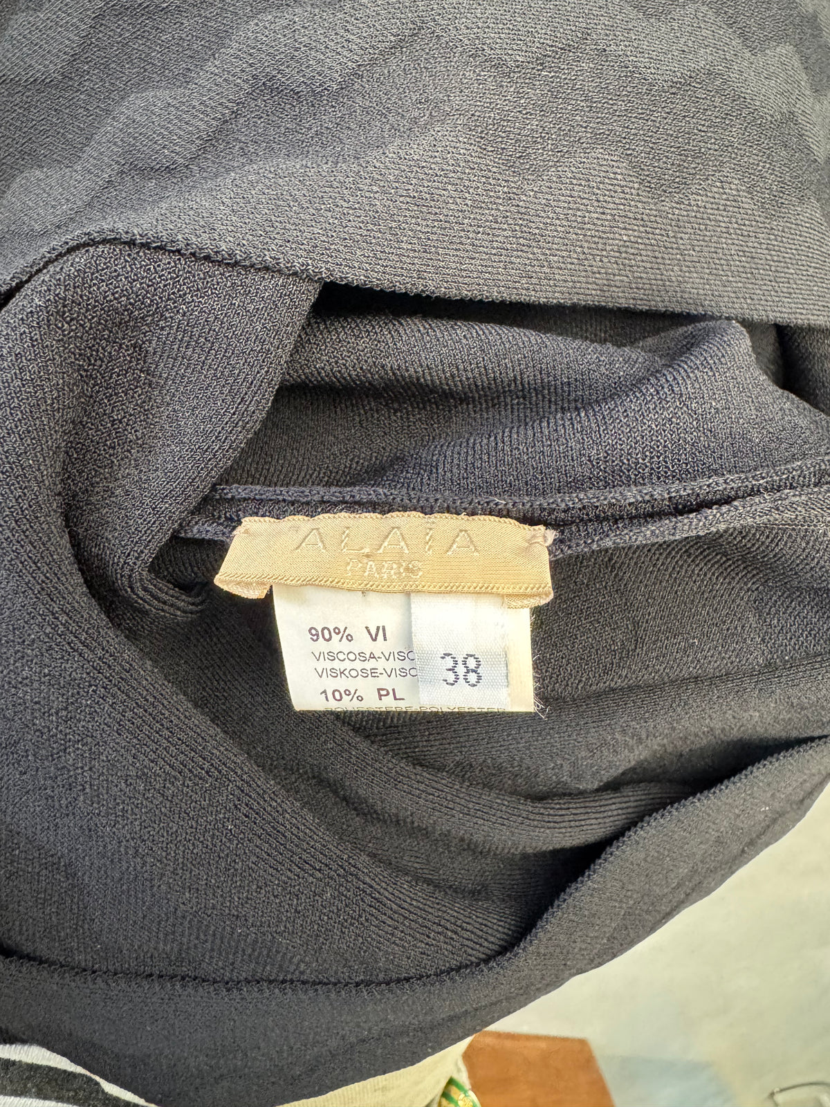 VINTAGE ALAIA V-COLLAR VISCOSE DRESS