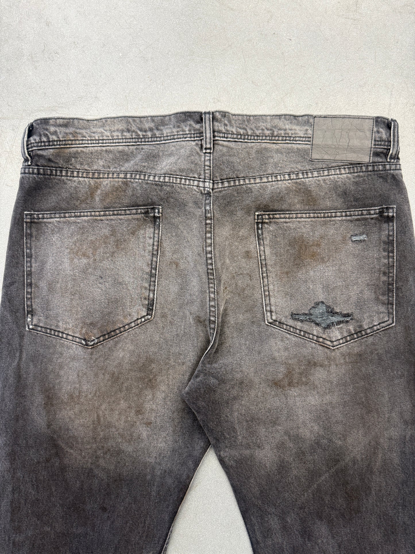 2025 ENFANTS RICHES DEPRIMES DISTRESSED BAGGY FLARED JEANS - BLACK