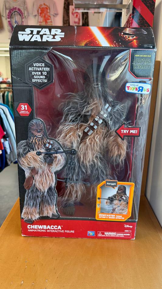 STAR WARS CHEWBACCA ANIMATRONIC INTERACTIVE FIGURE (TOYS R US EXCLUSIVE)