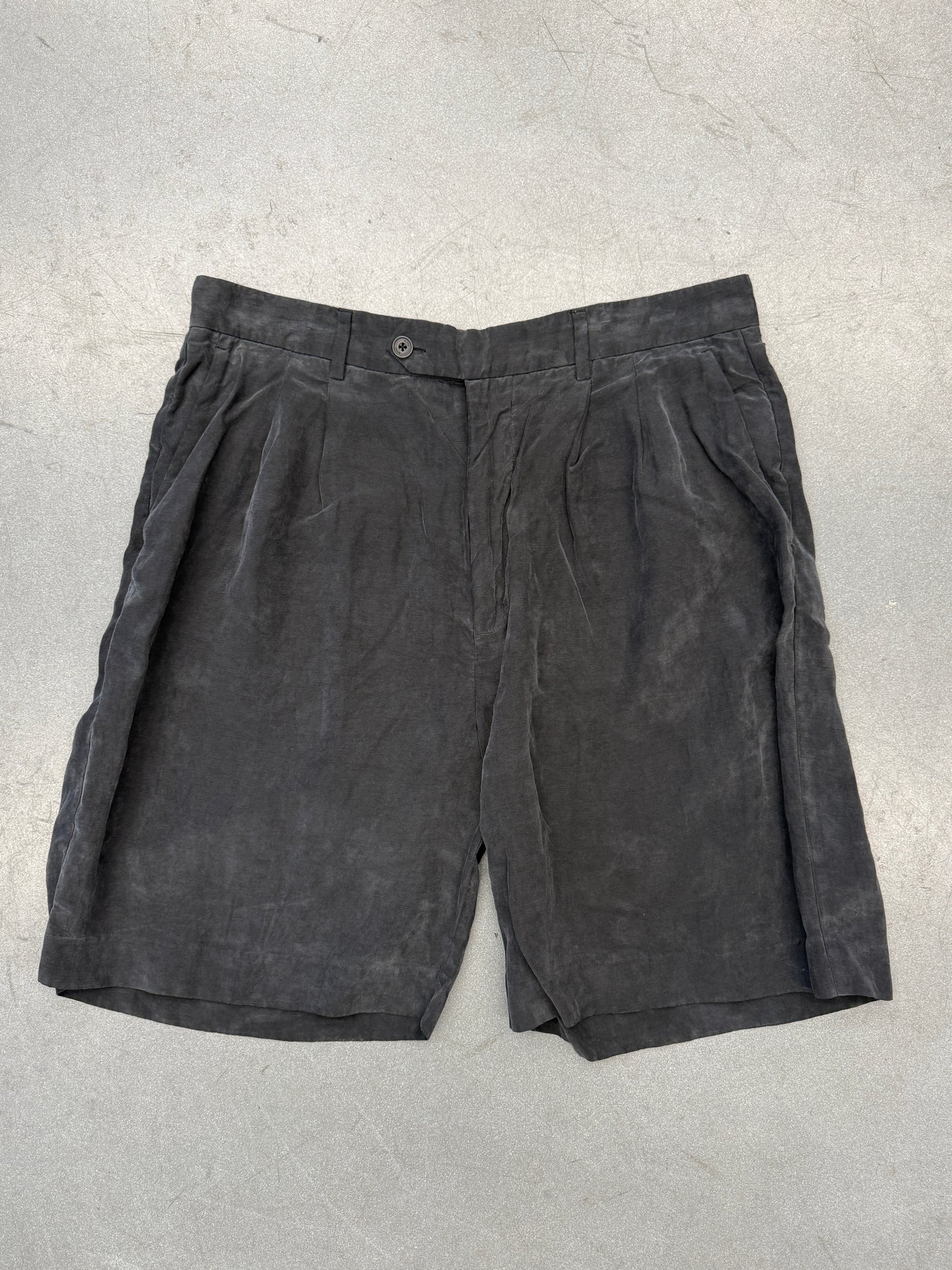 KITH DRESS PLEATED SHORTS NAVY