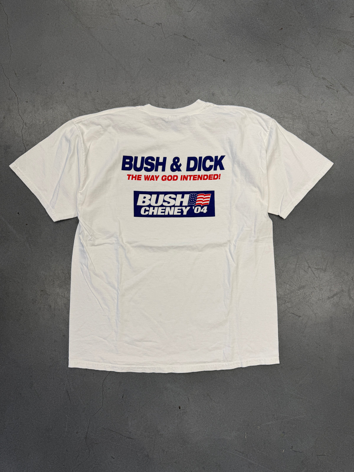 2004 BUSH CHENEY "BUSH & DICK" PROMO TEE (GILDAN TAG)