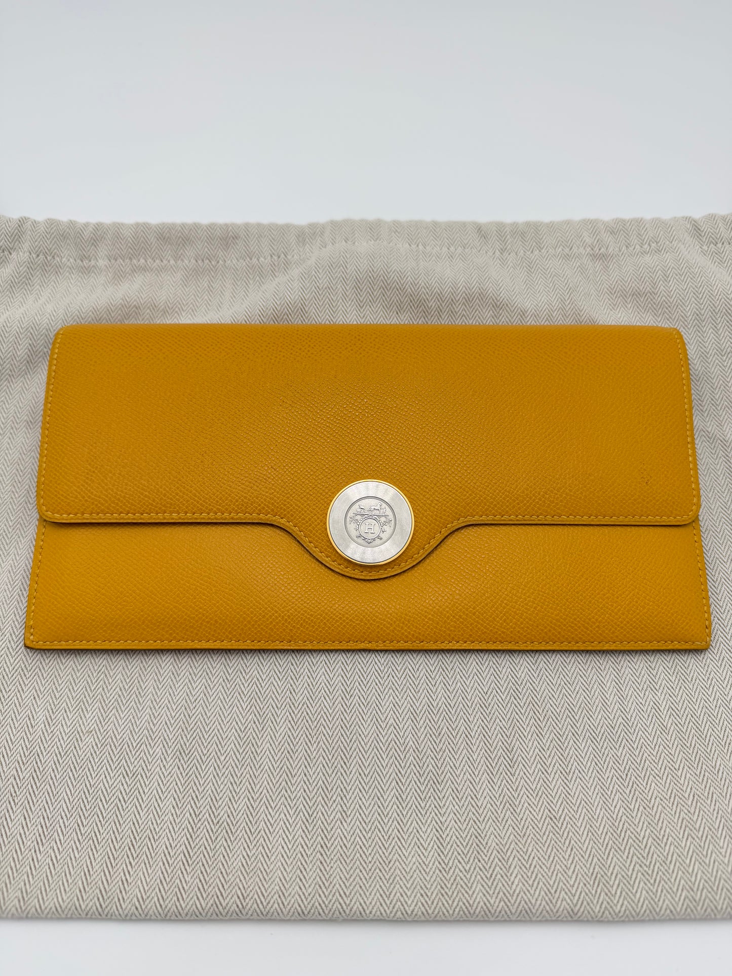 HERMES COURCHEVEL EX-LIBRIS CLUTCH (WITH DUSTBAG)