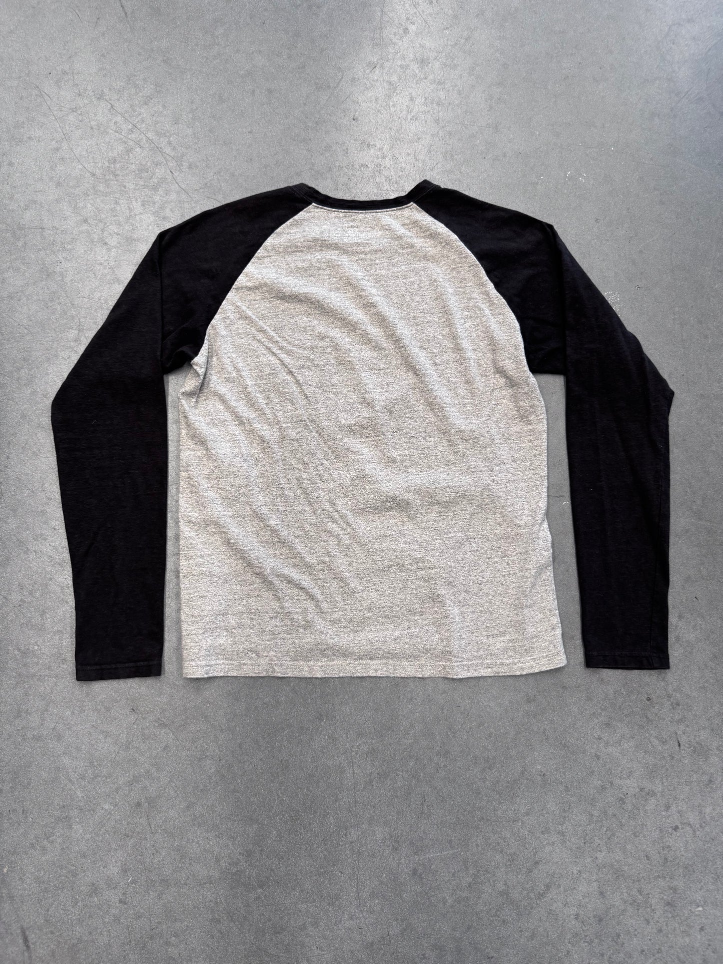KAPITAL INDIGENOUS LIPS RAGLAN LS TEE