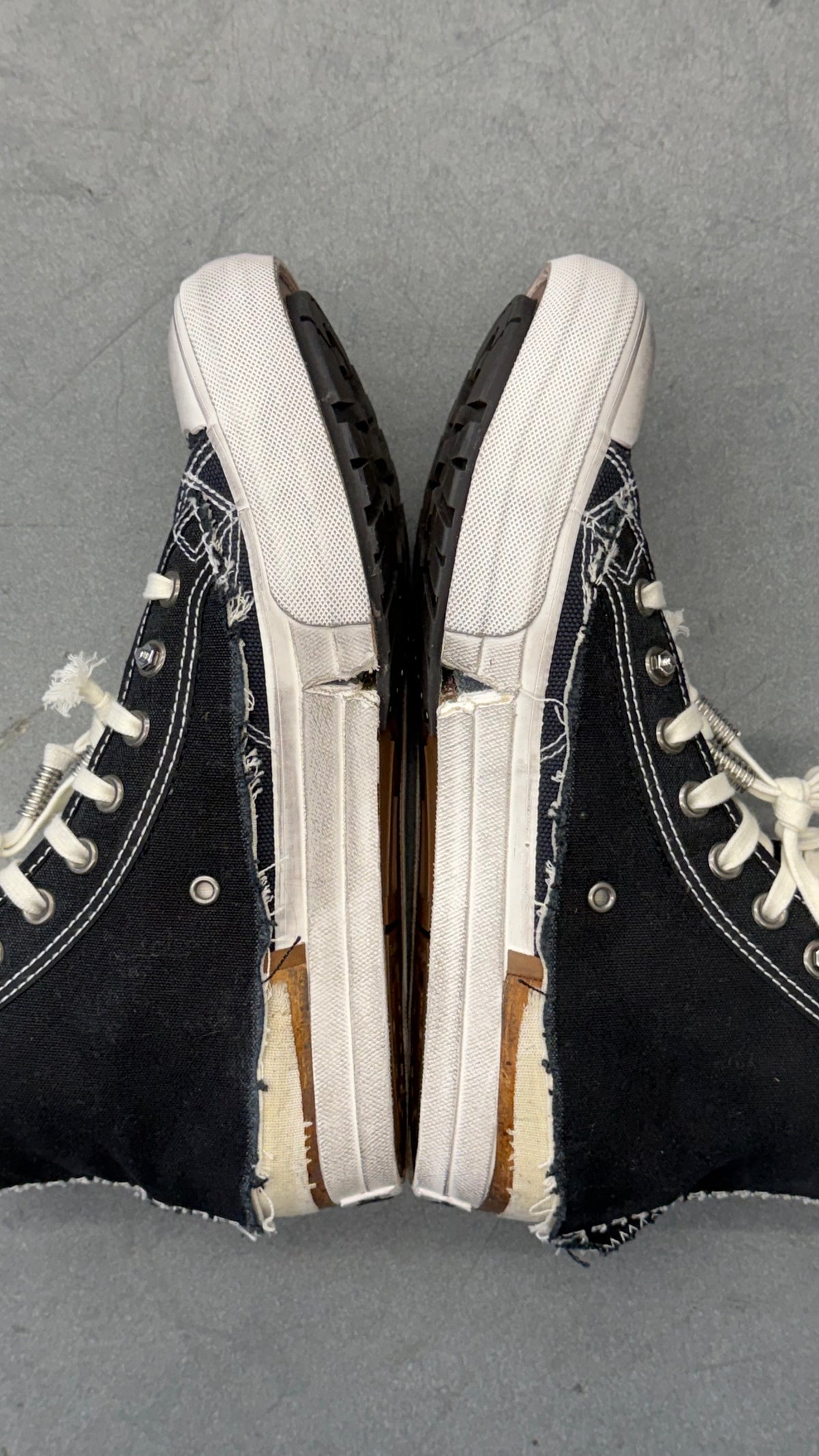 MAISON MARGIELA LOVE TO DEATH SNEAKERS BLUE/BLACK
