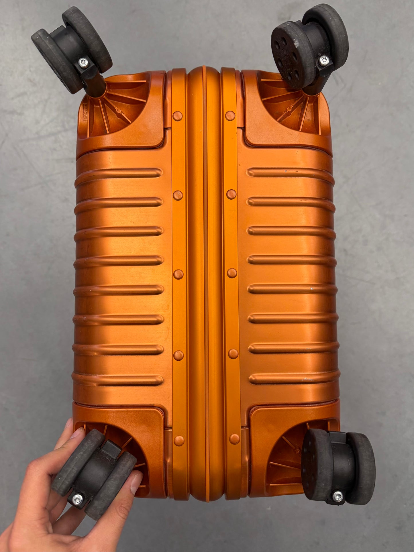 RIMOWA MARS CARRY-ON - ORANGE